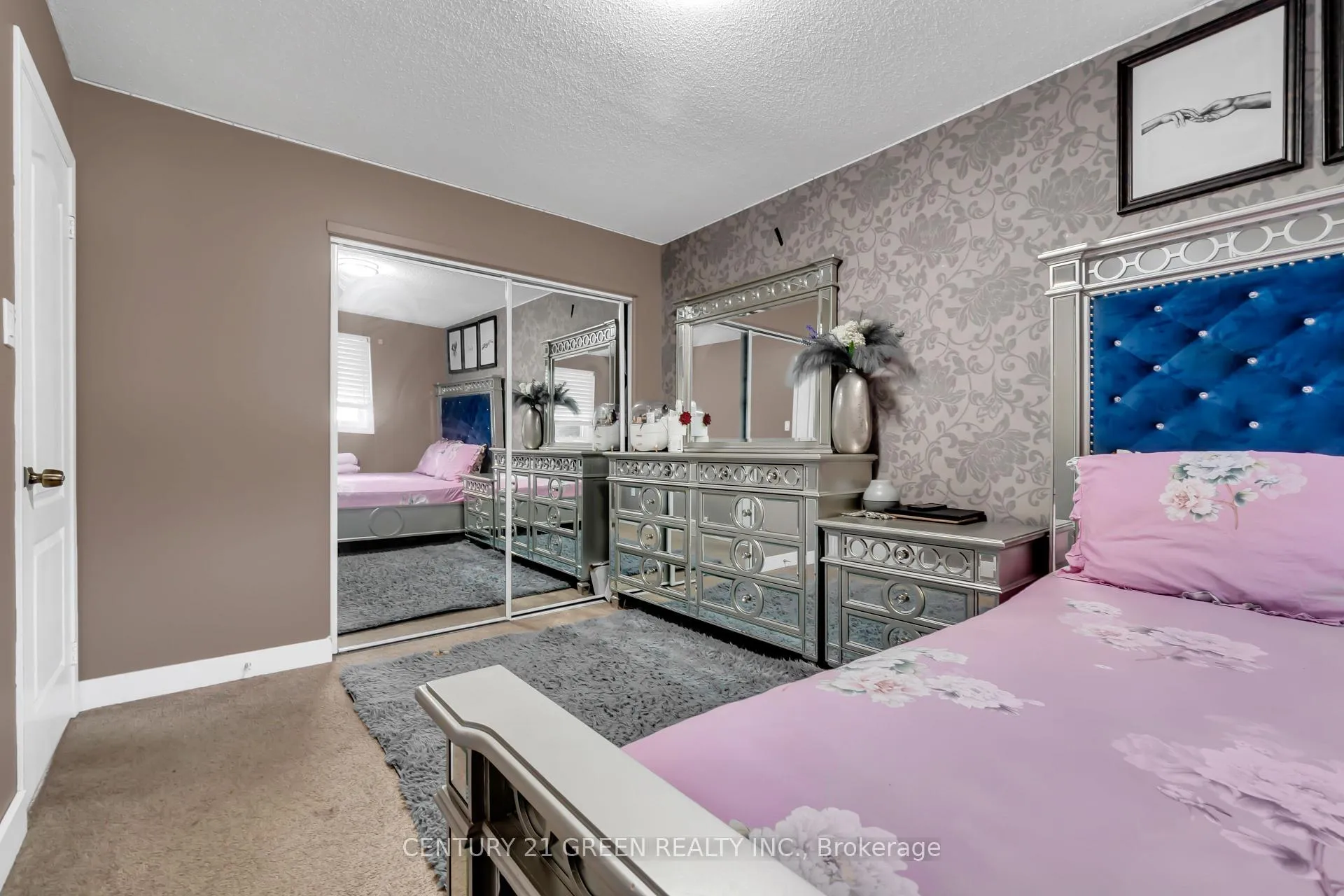 Photo 22 of 126 Carlyle Drive, London, East I — HOMEH