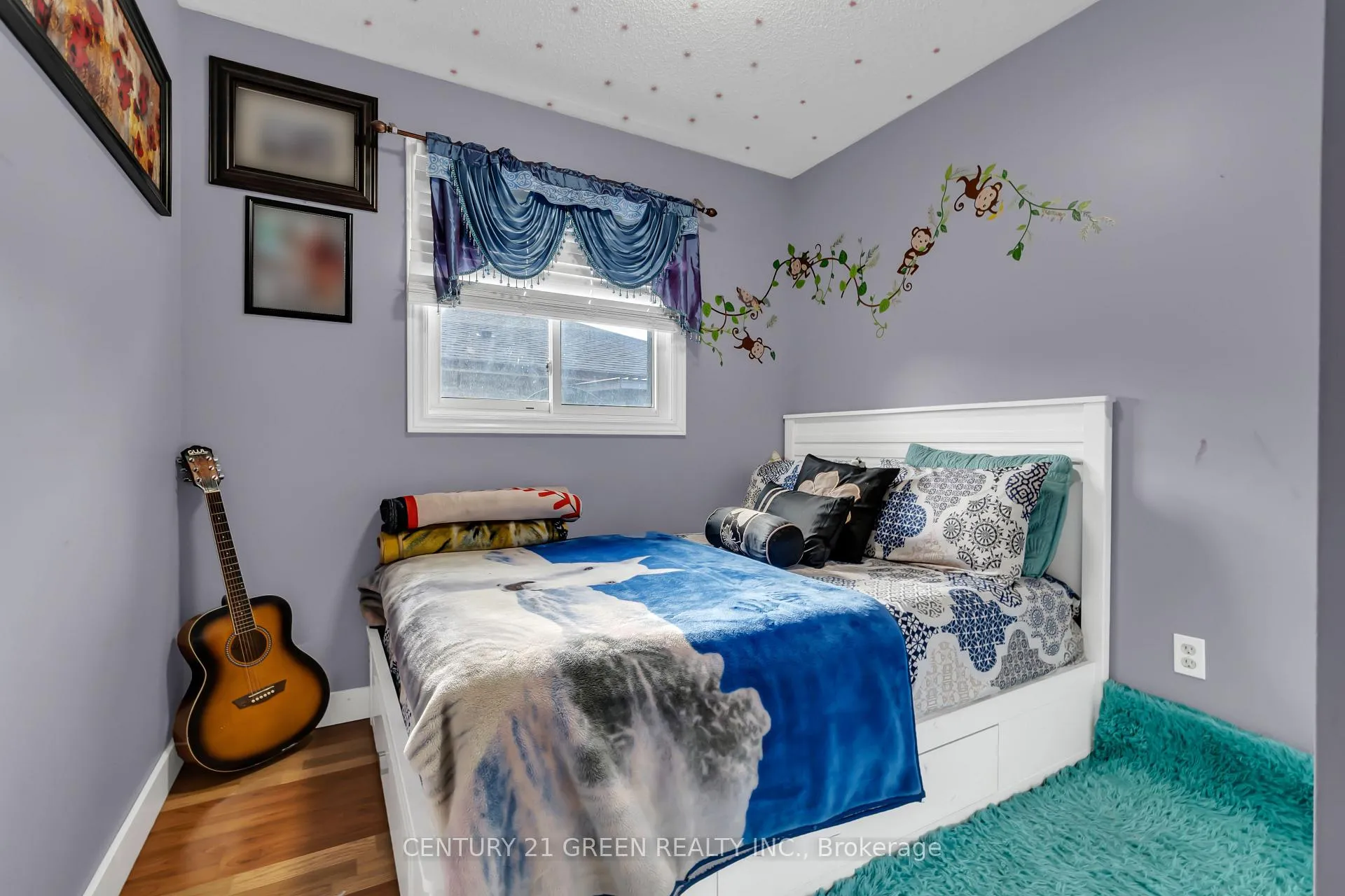 Photo 25 of 126 Carlyle Drive, London, East I — HOMEH