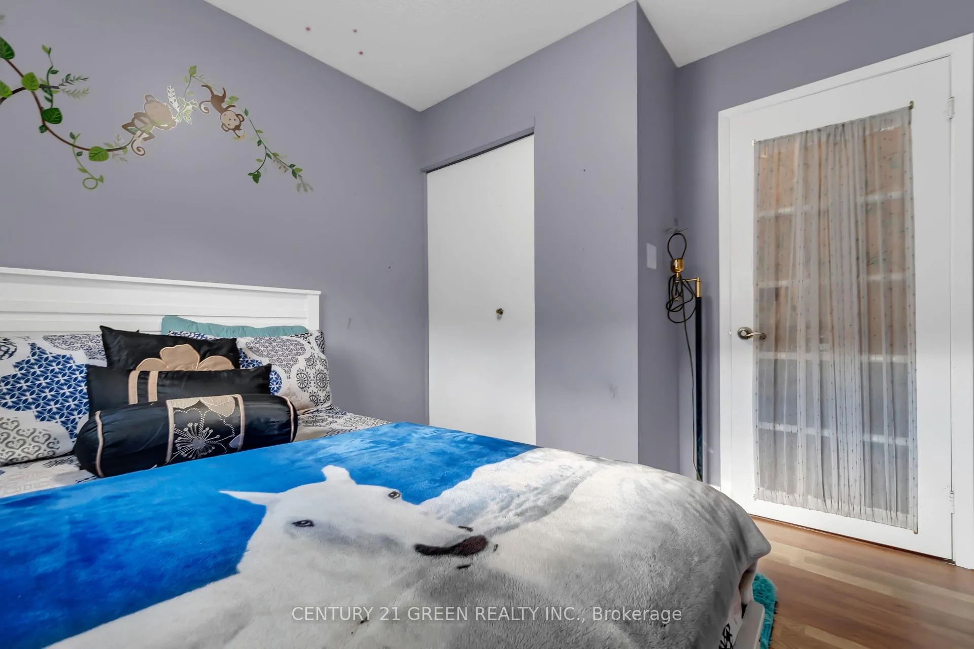Photo 26 of 126 Carlyle Drive, London, East I — HOMEH