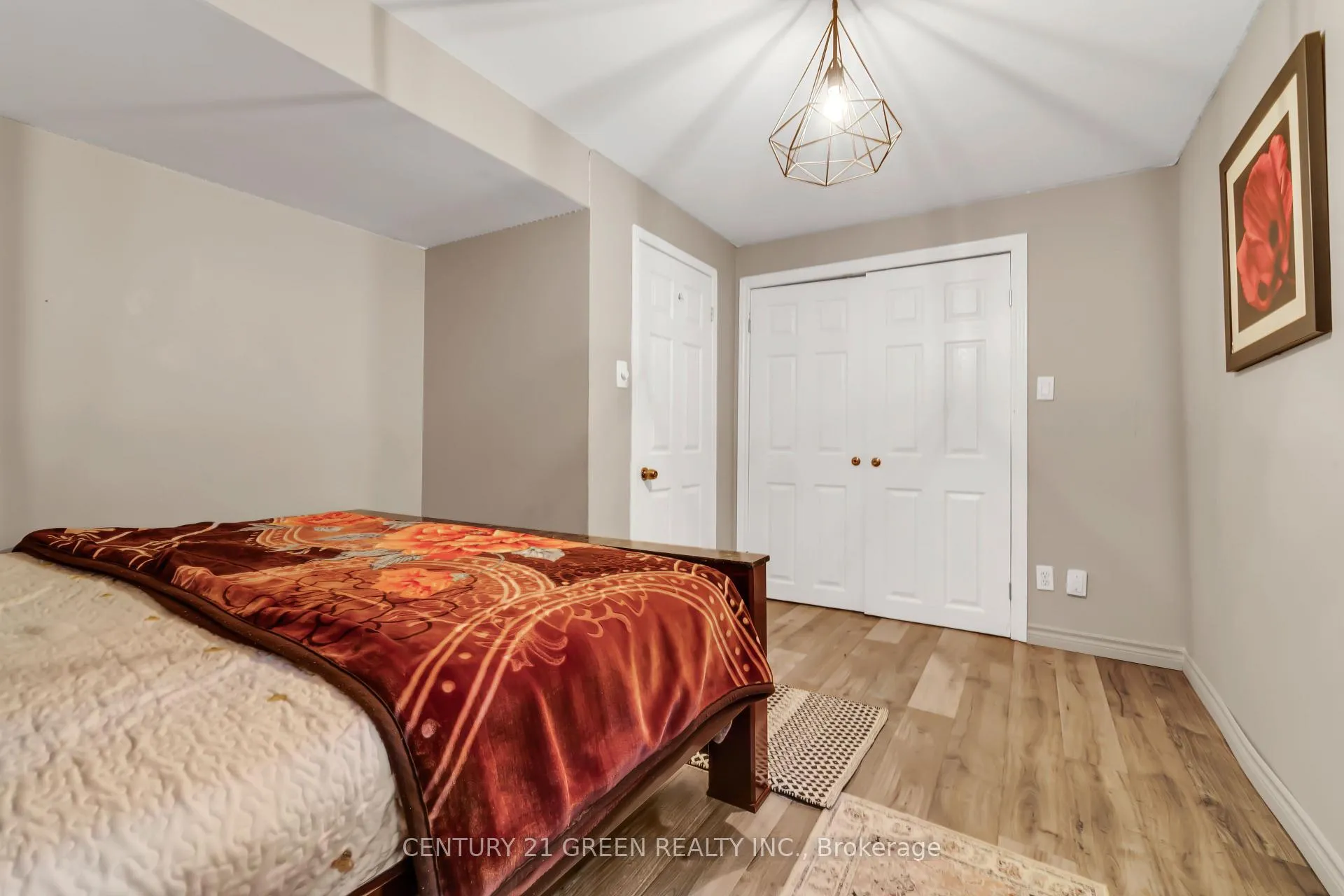 Photo 31 of 126 Carlyle Drive, London, East I — HOMEH