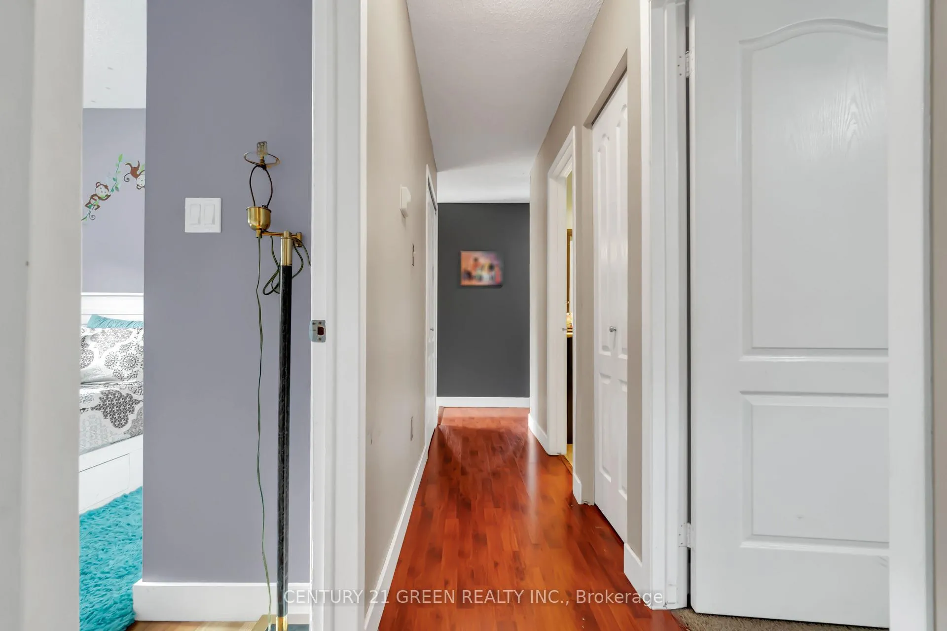 Photo 43 of 126 Carlyle Drive, London, East I — HOMEH