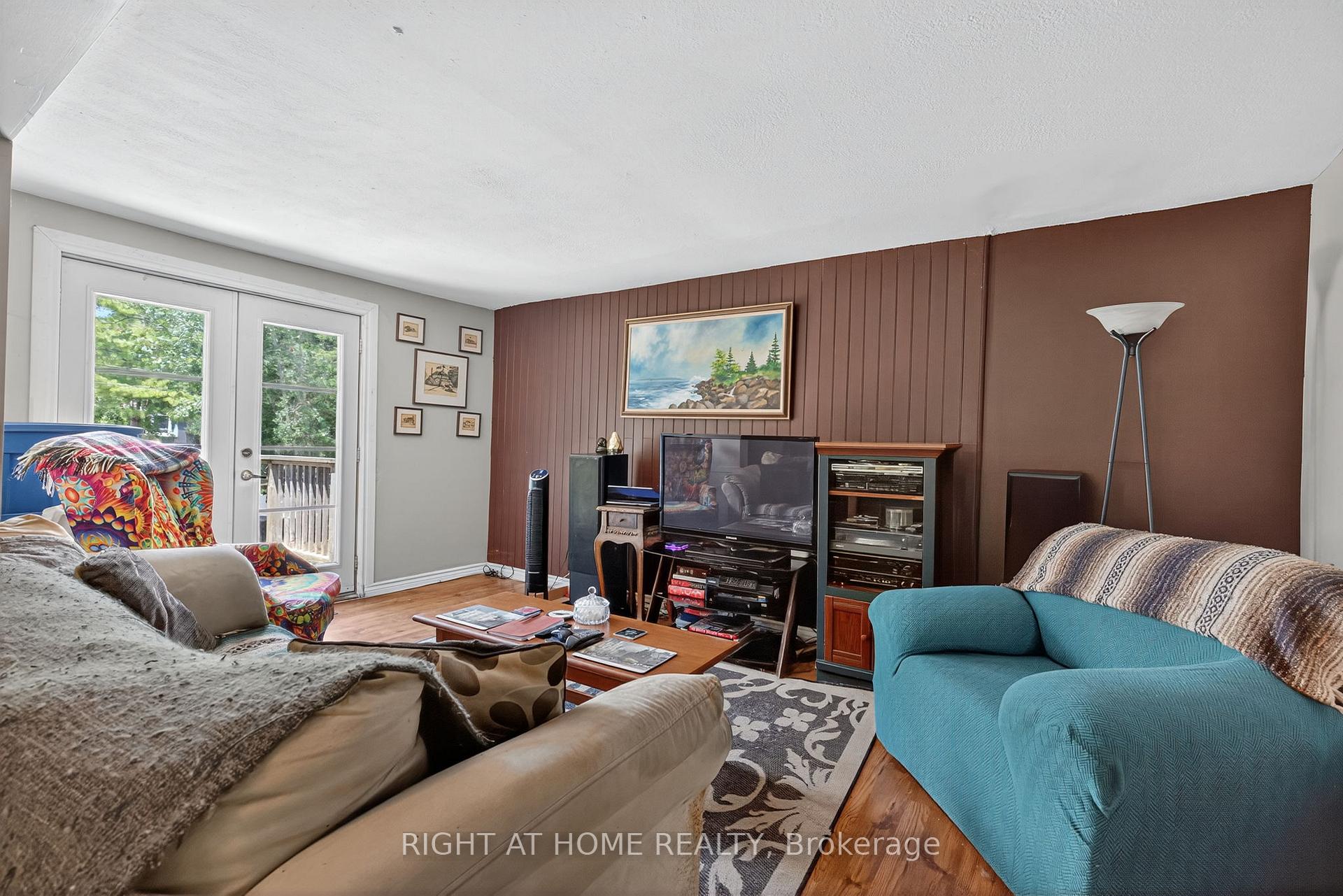 Photo 12 of 735 Pinegrove Avenue, Innisfil, Alcona — HOMEH