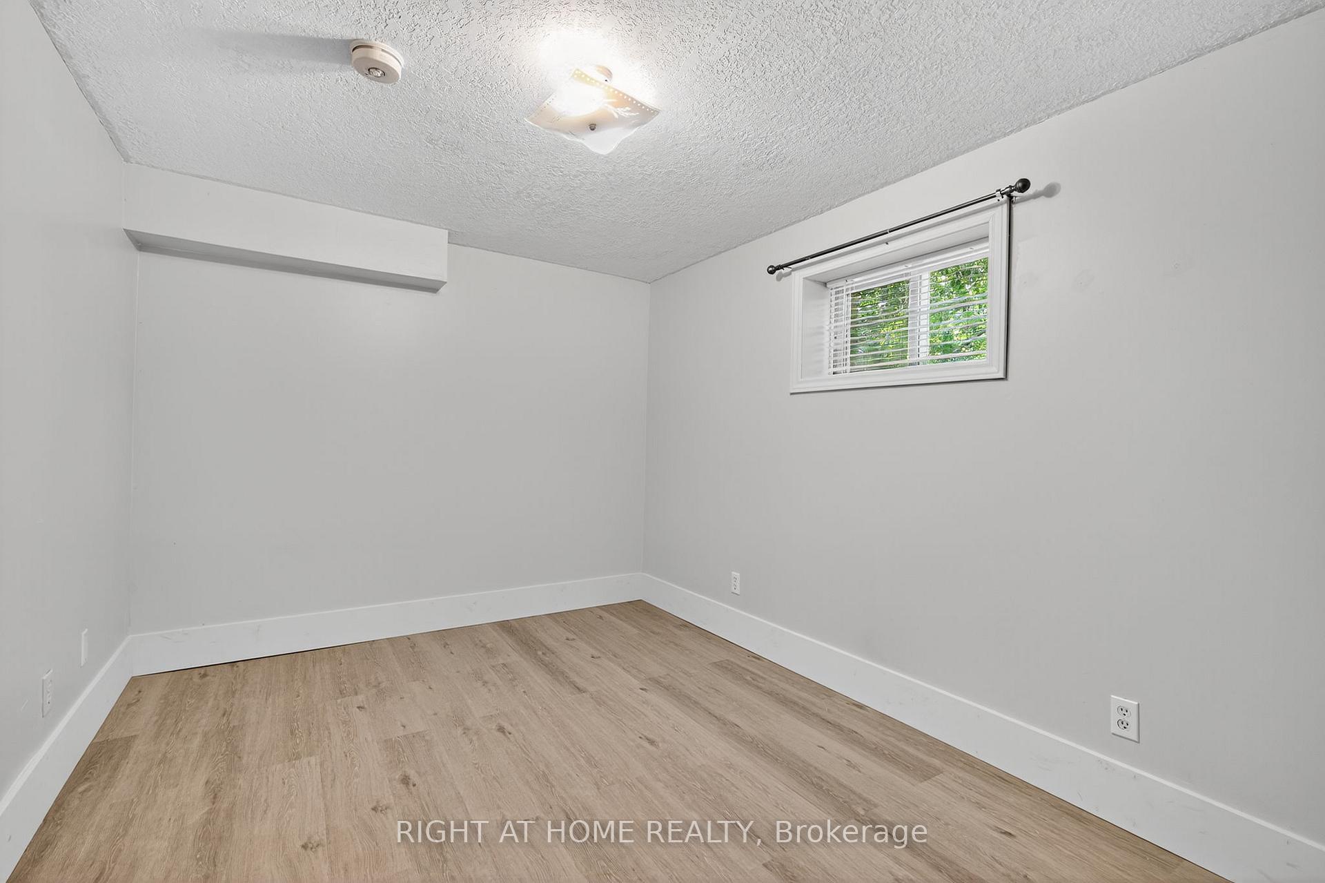Photo 21 of 735 Pinegrove Avenue, Innisfil, Alcona — HOMEH