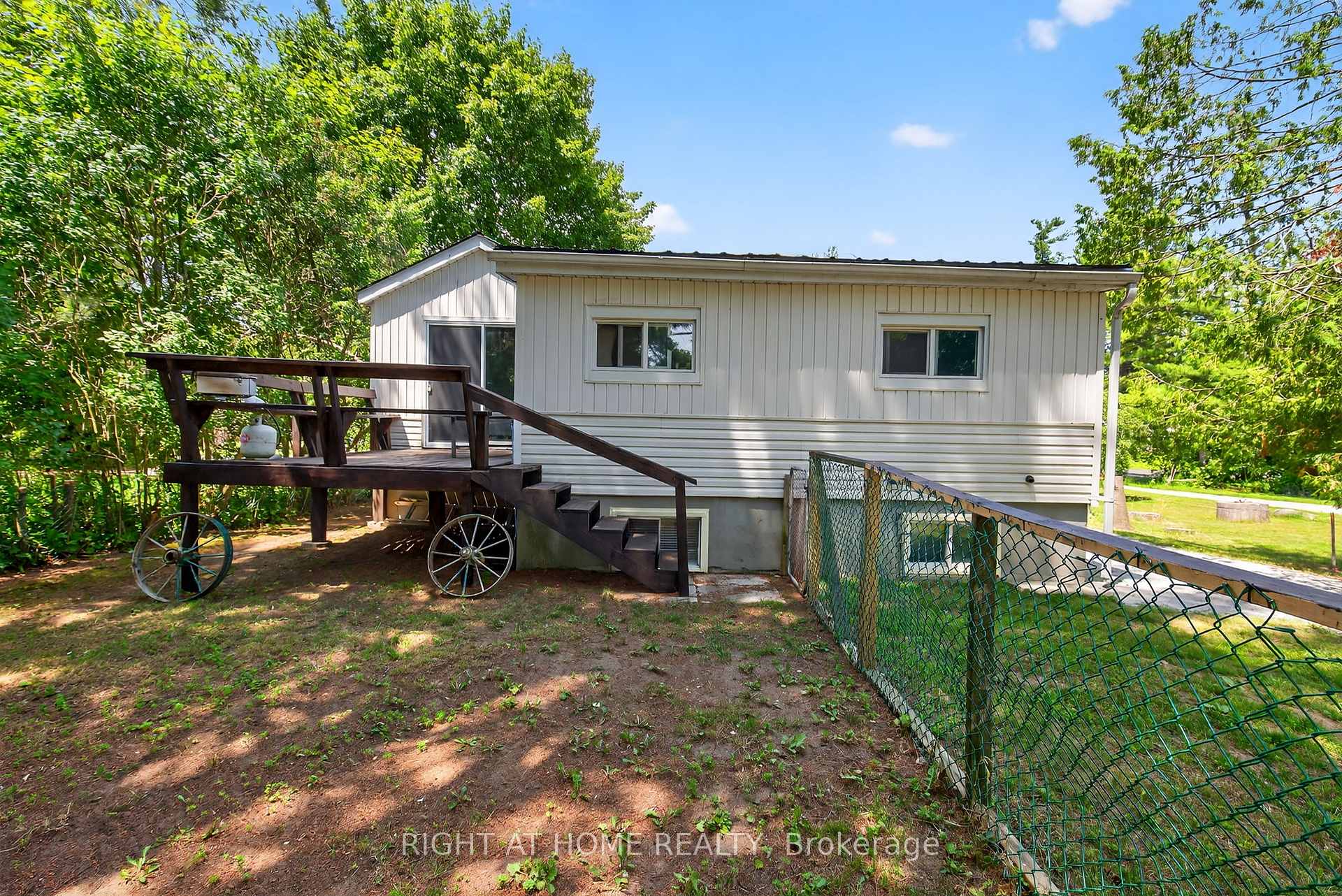 Photo 26 of 735 Pinegrove Avenue, Innisfil, Alcona — HOMEH