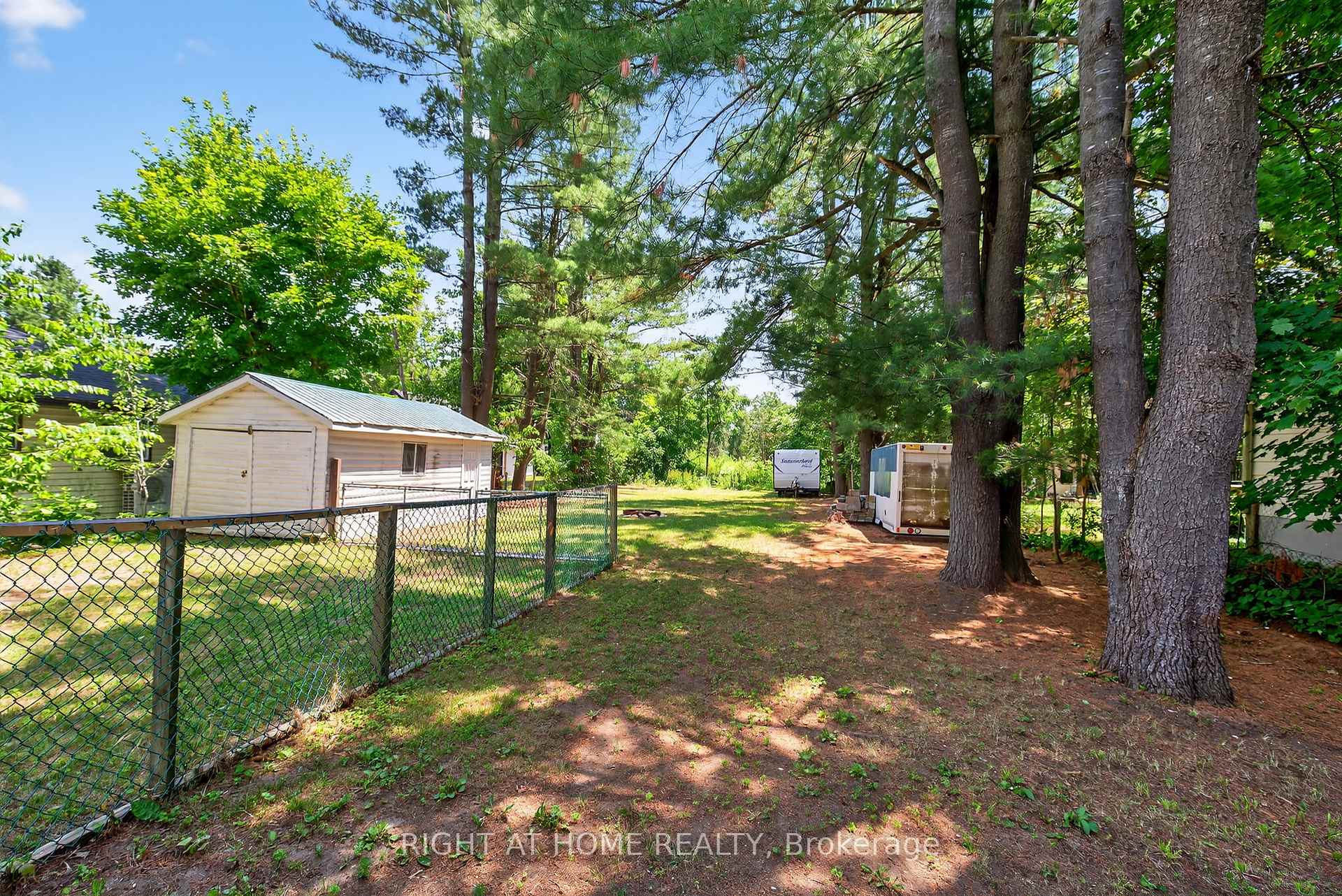 Photo 27 of 735 Pinegrove Avenue, Innisfil, Alcona — HOMEH