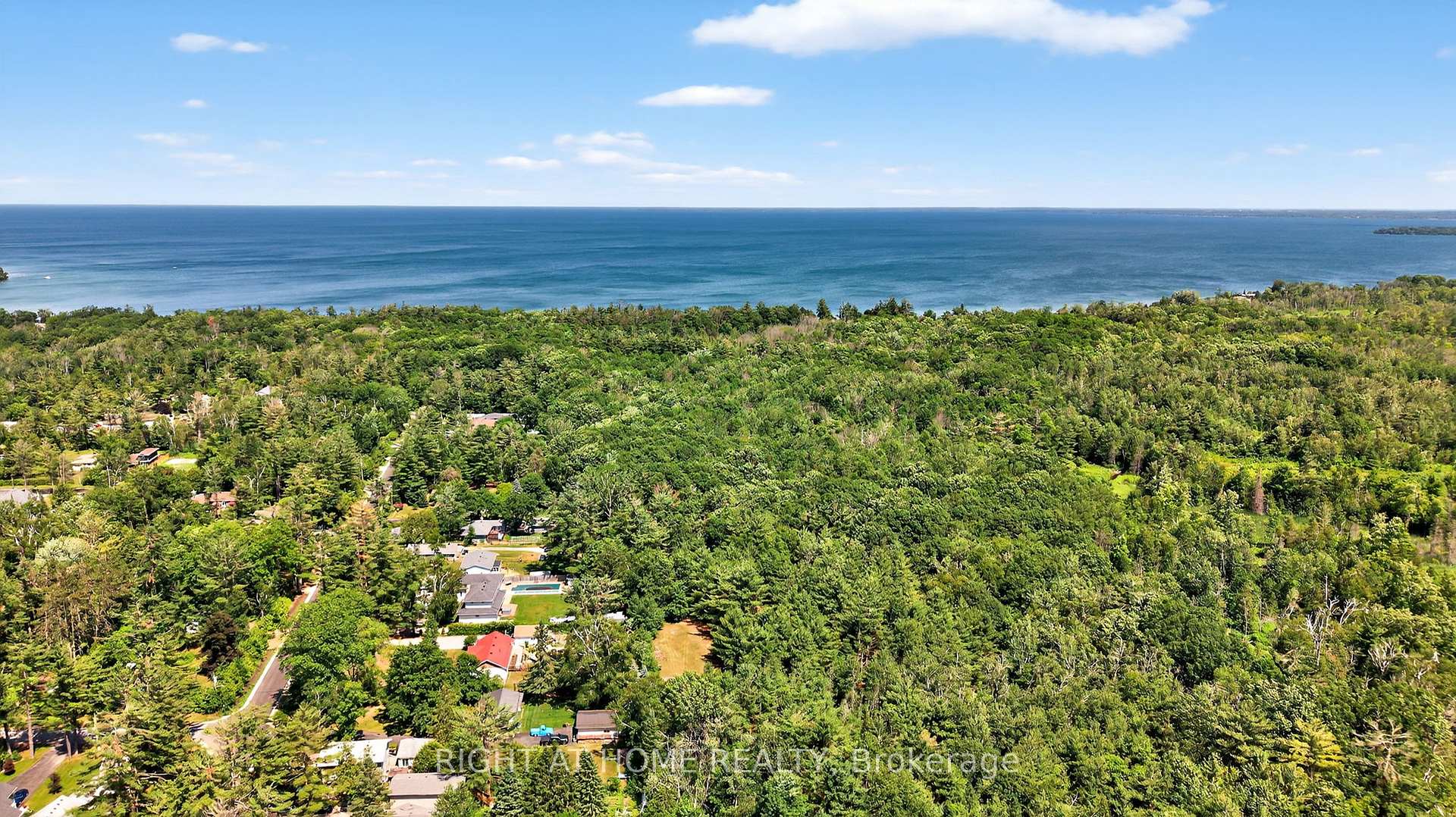 Photo 31 of 735 Pinegrove Avenue, Innisfil, Alcona — HOMEH
