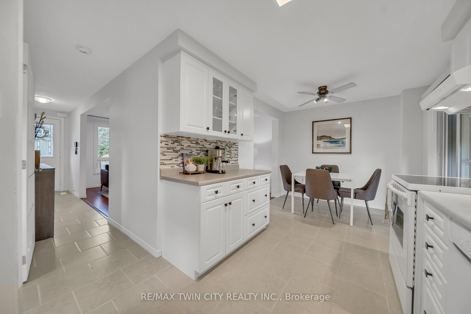 Photo 8 of 477 Strasburg Road, Kitchener — HOMEH