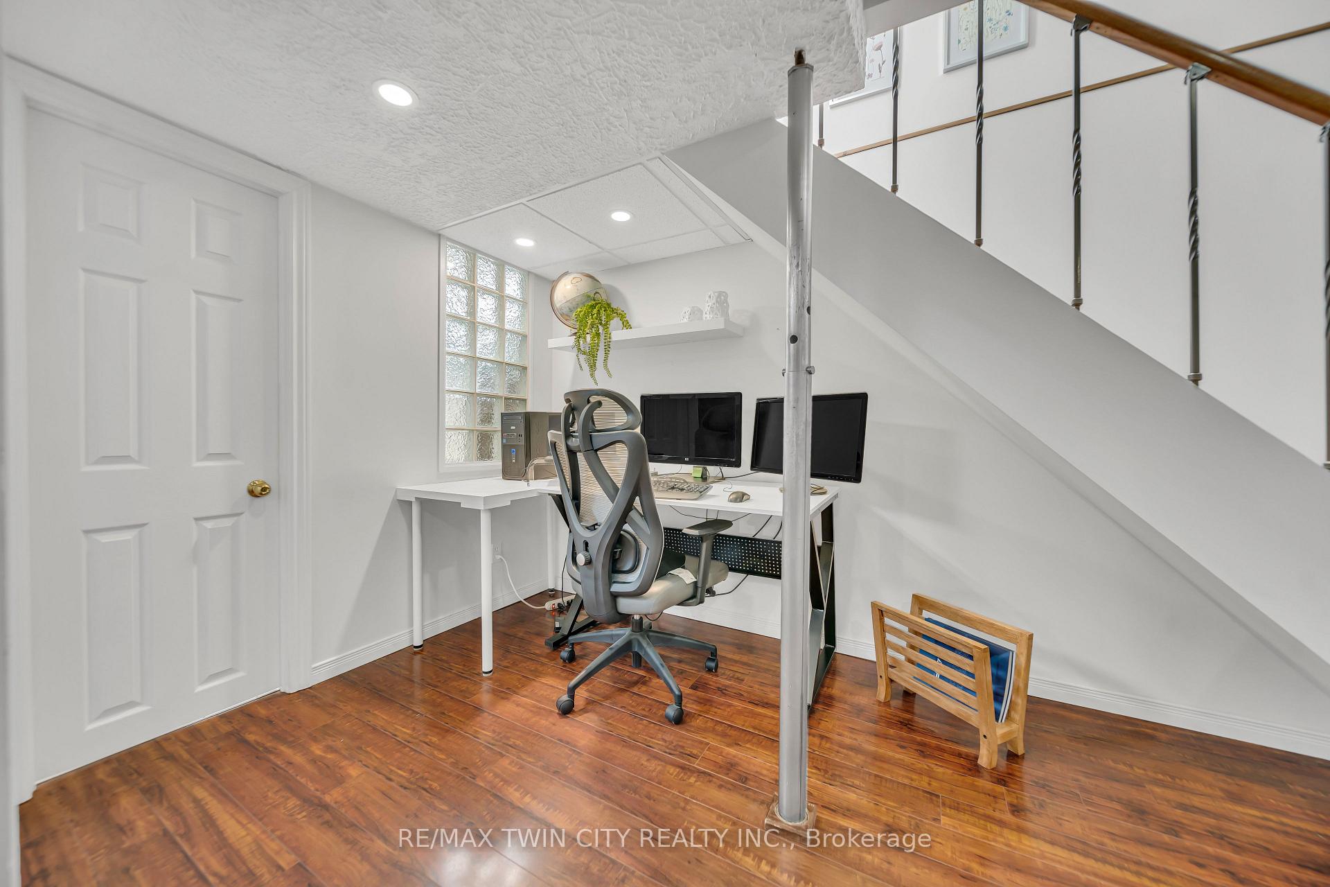 Photo 29 of 477 Strasburg Road, Kitchener — HOMEH