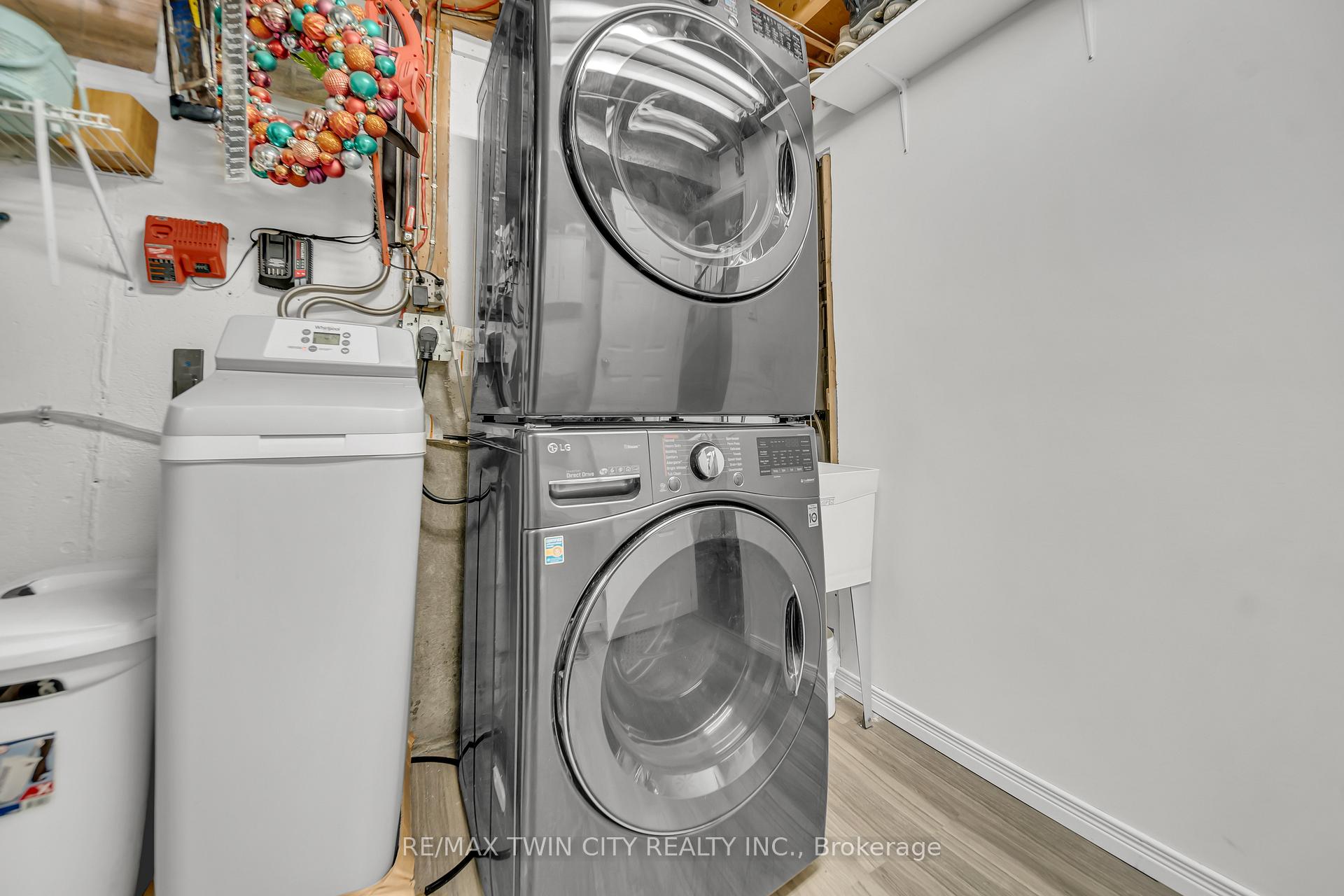 Photo 30 of 477 Strasburg Road, Kitchener — HOMEH