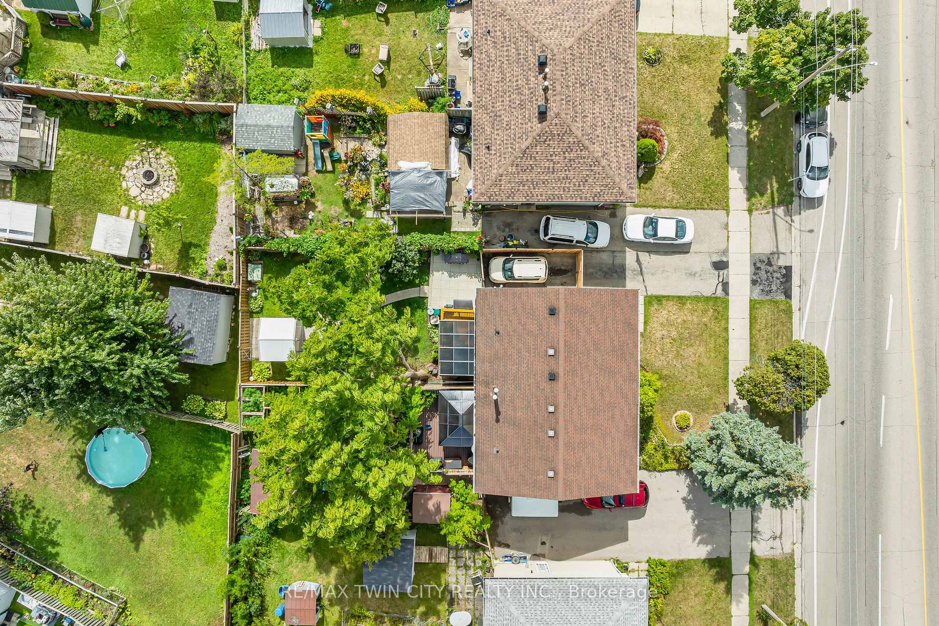 Photo 37 of 477 Strasburg Road, Kitchener — HOMEH