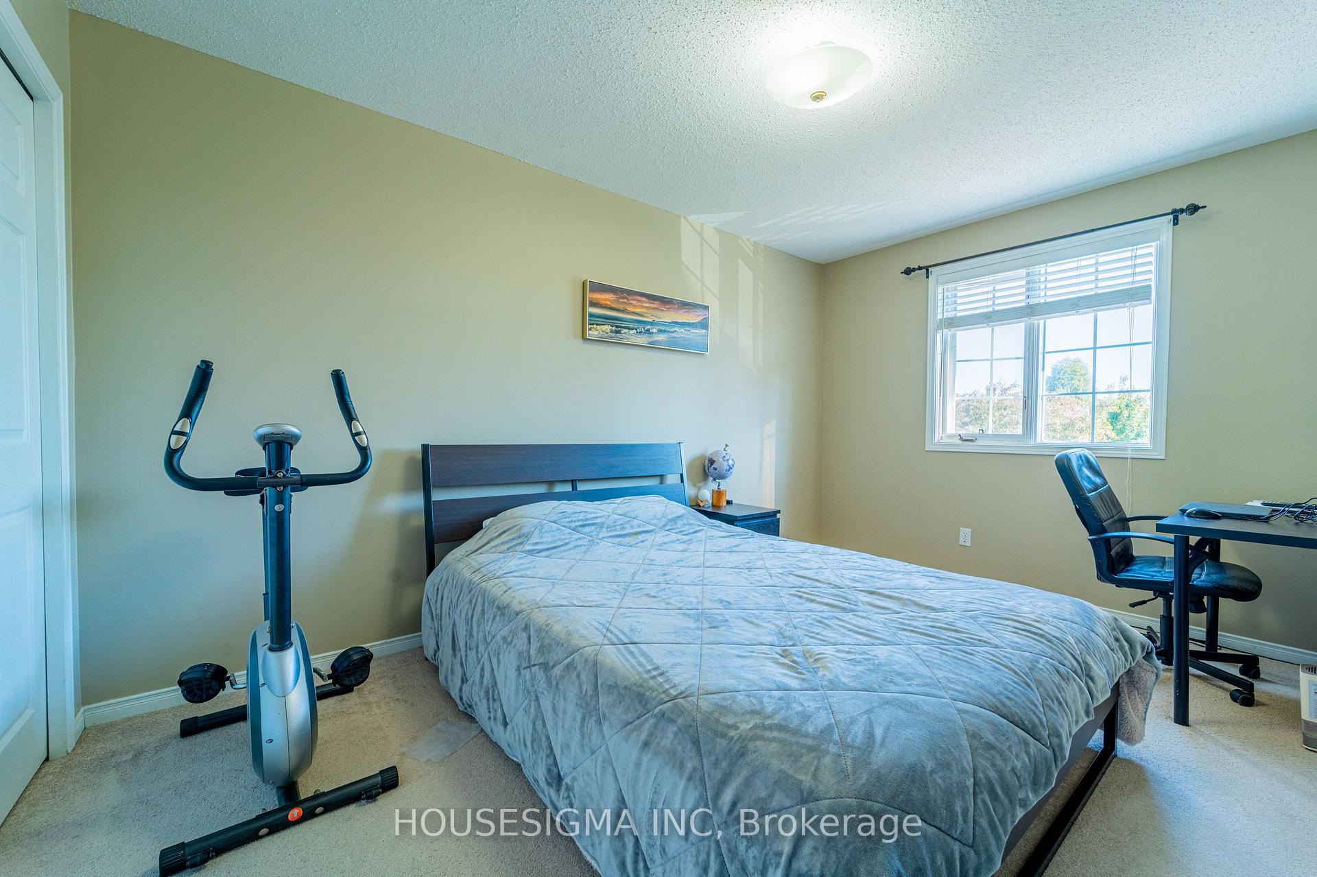 Photo 16 of 8 Hodgson Court, Ottawa, Kanata - Kanata Lakes/Heritage Hills — HOMEH