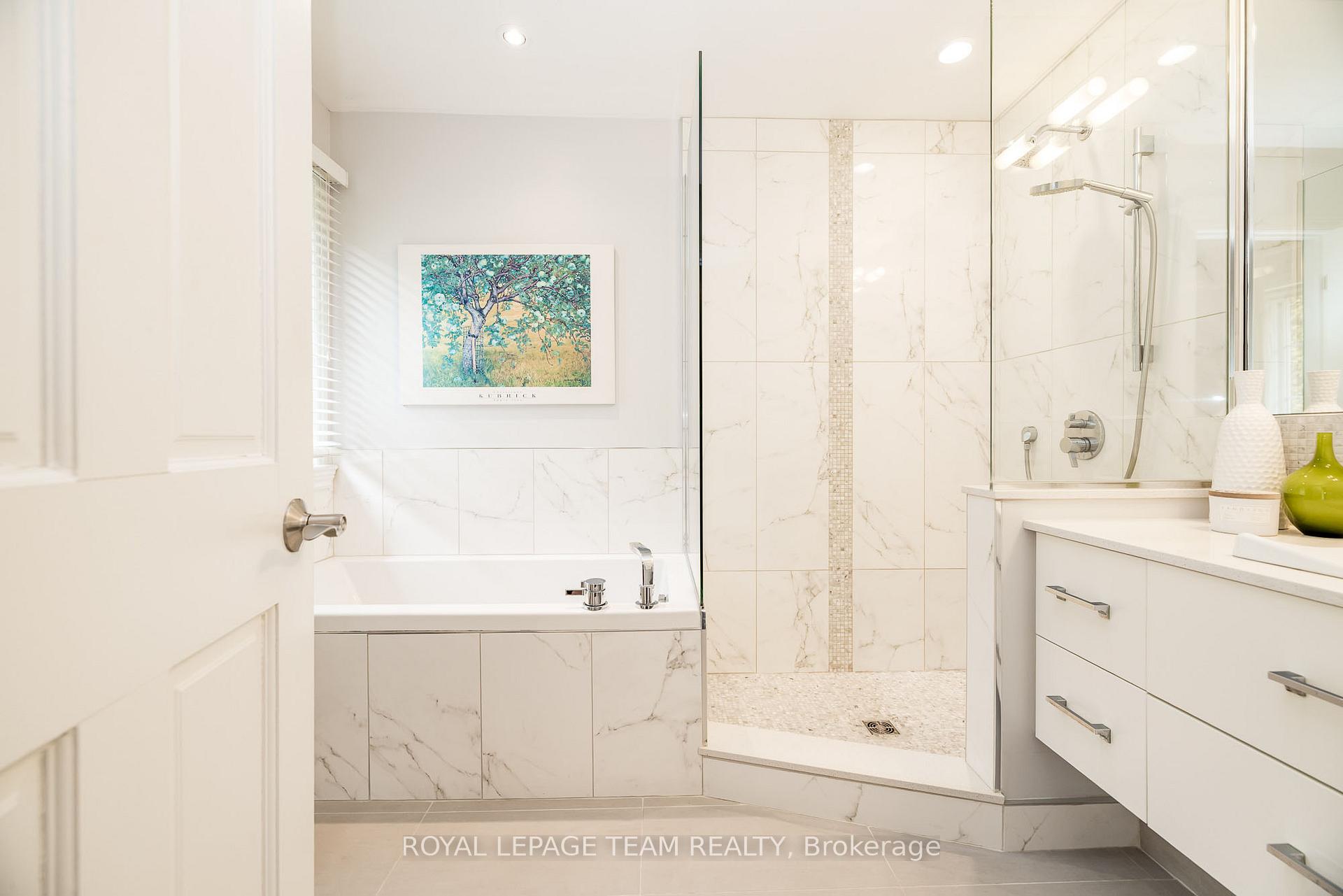 Photo 17 of 1390 Potter Drive, Ottawa, Manotick Village & Manotick Estates — HOMEH