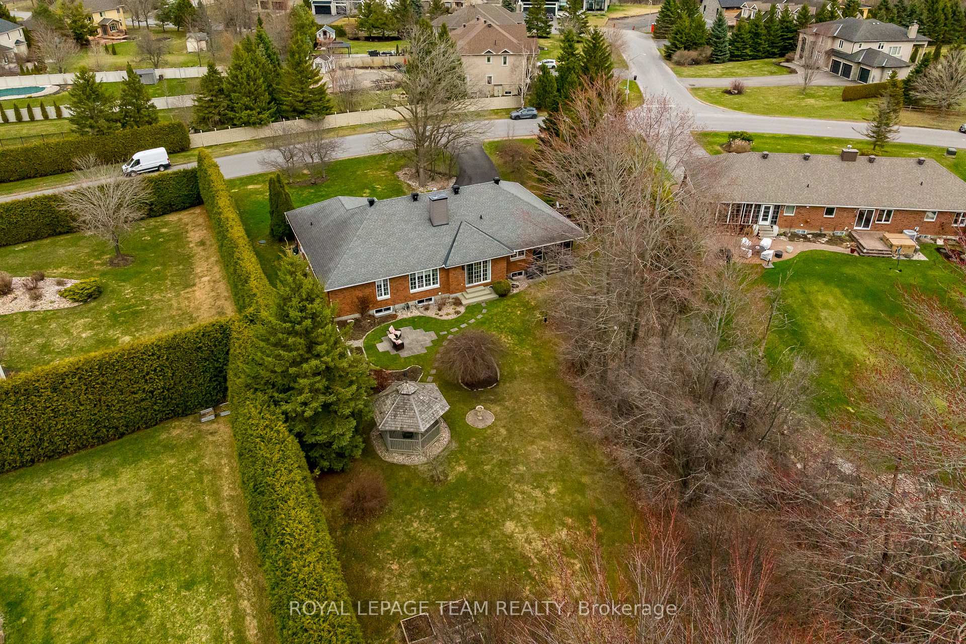Photo 33 of 1390 Potter Drive, Ottawa, Manotick Village & Manotick Estates — HOMEH