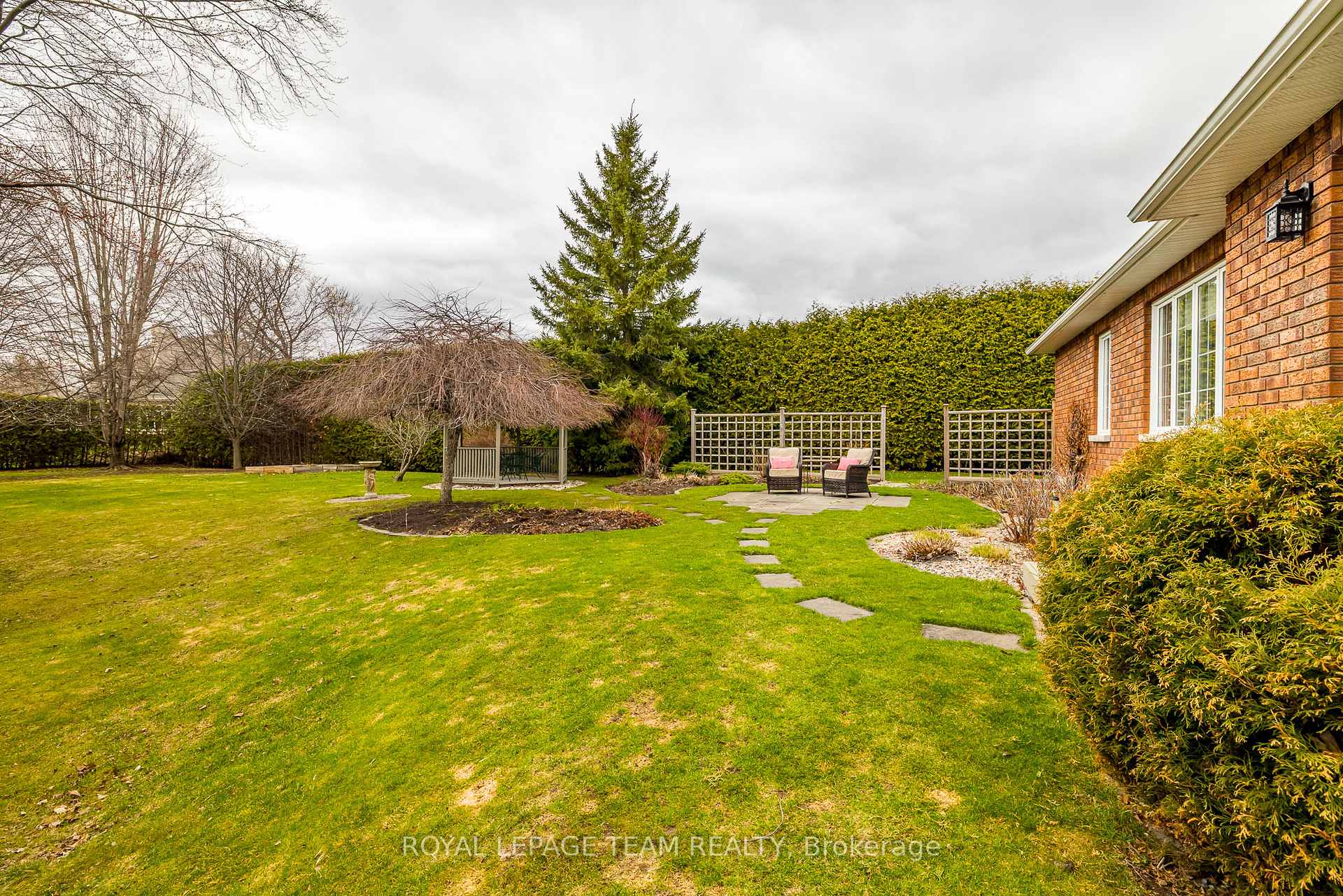Photo 35 of 1390 Potter Drive, Ottawa, Manotick Village & Manotick Estates — HOMEH