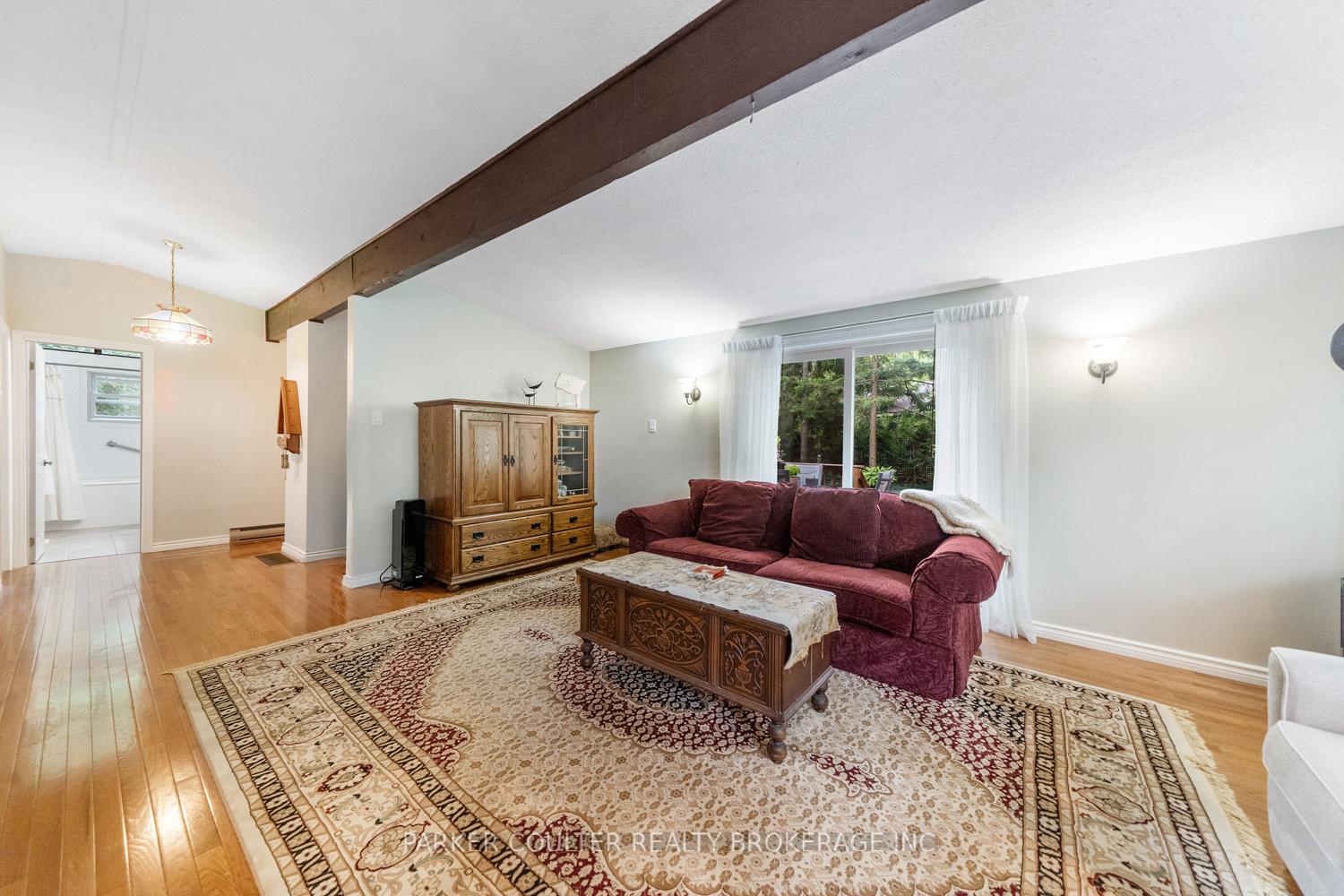 Photo 6 of 3759 Whitecap Drive, Innisfil, Rural Innisfil — HOMEH