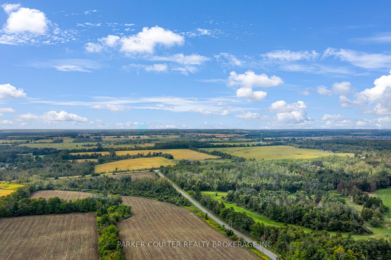 Photo 33 of 3759 Whitecap Drive, Innisfil, Rural Innisfil — HOMEH