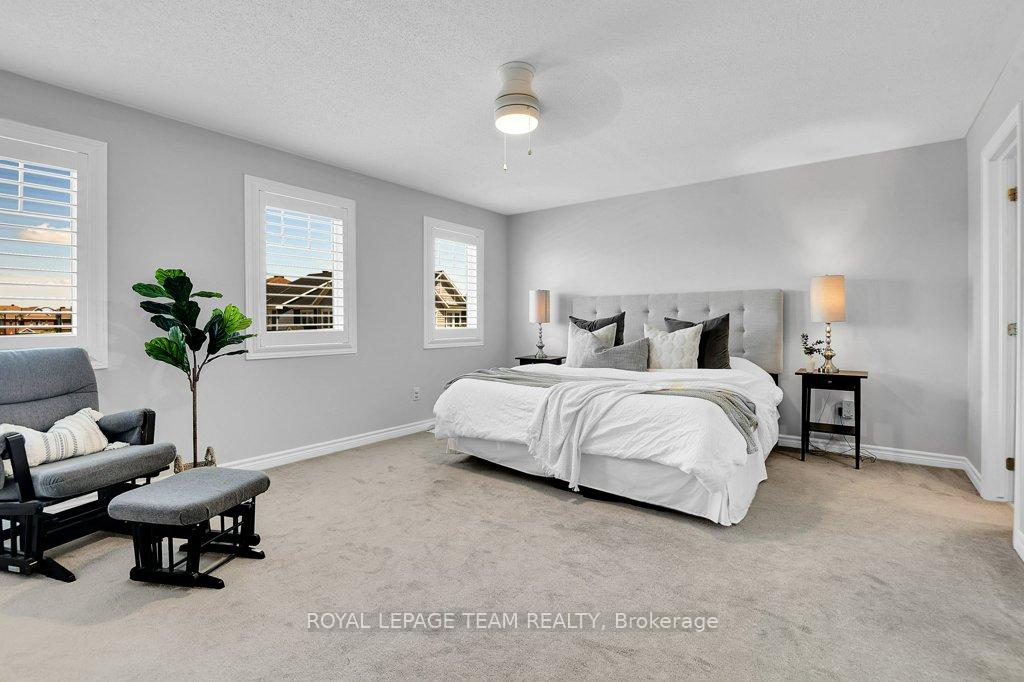 Photo 18 of 304 Ponderosa Street E, Ottawa, Kanata - Emerald Meadows/Trailwest — HOMEH