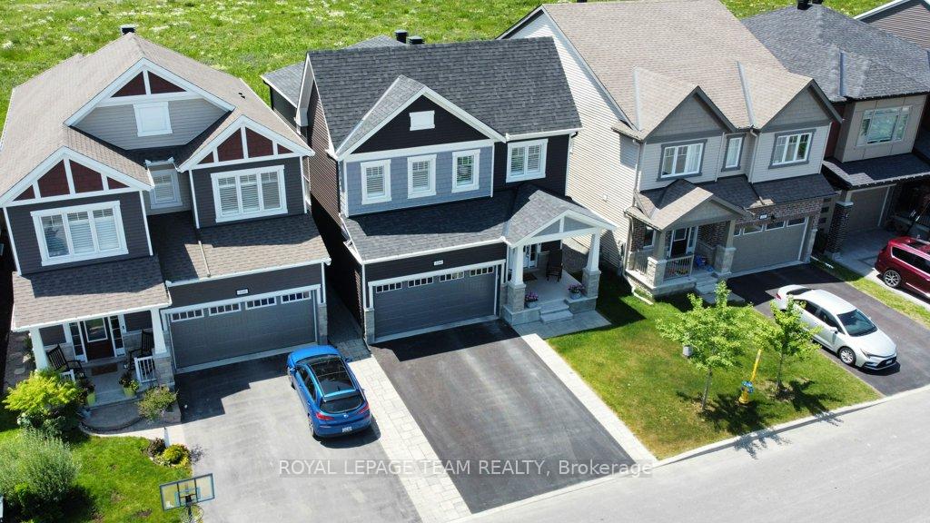 Photo 36 of 304 Ponderosa Street E, Ottawa, Kanata - Emerald Meadows/Trailwest — HOMEH