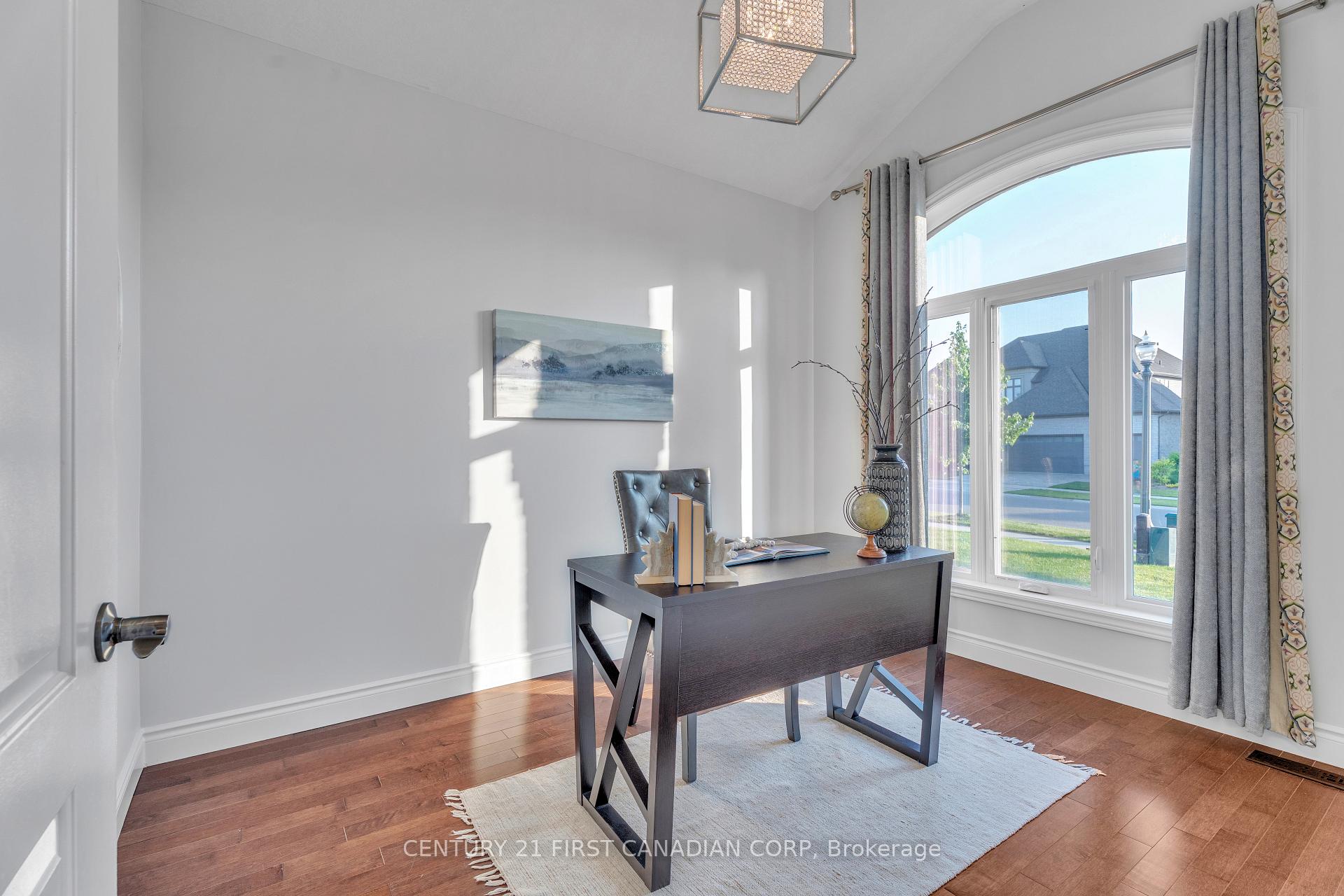 Photo 10 of 2362 Meadowlands Way, London, North R — HOMEH