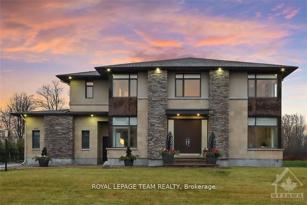 Photo 3 of 430 Lockmaster Crescent, Ottawa, Manotick Village & Manotick Estates — HOMEH