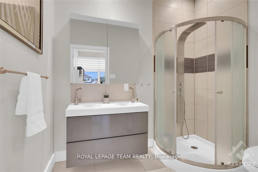 Photo 11 of 430 Lockmaster Crescent, Ottawa, Manotick Village & Manotick Estates — HOMEH