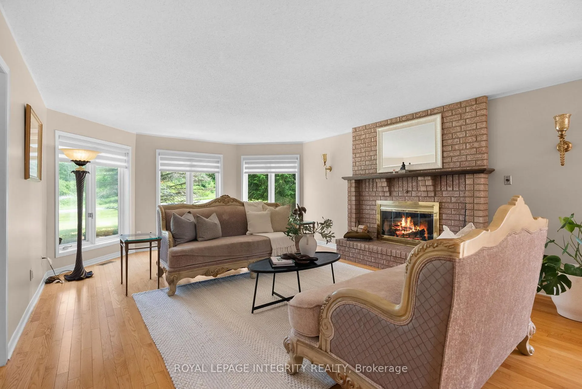 Photo 7 of 22 Marchbrook Circle, Ottawa, Kanata - Rural Kanata (Central) — HOMEH