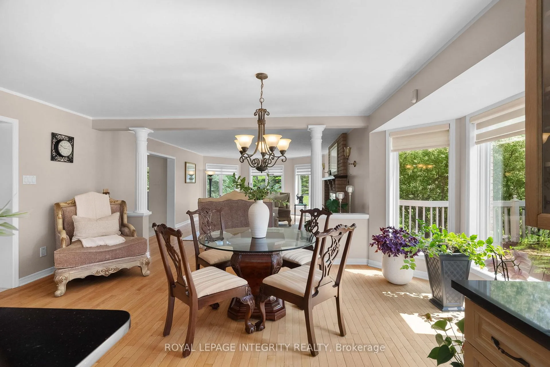 Photo 14 of 22 Marchbrook Circle, Ottawa, Kanata - Rural Kanata (Central) — HOMEH
