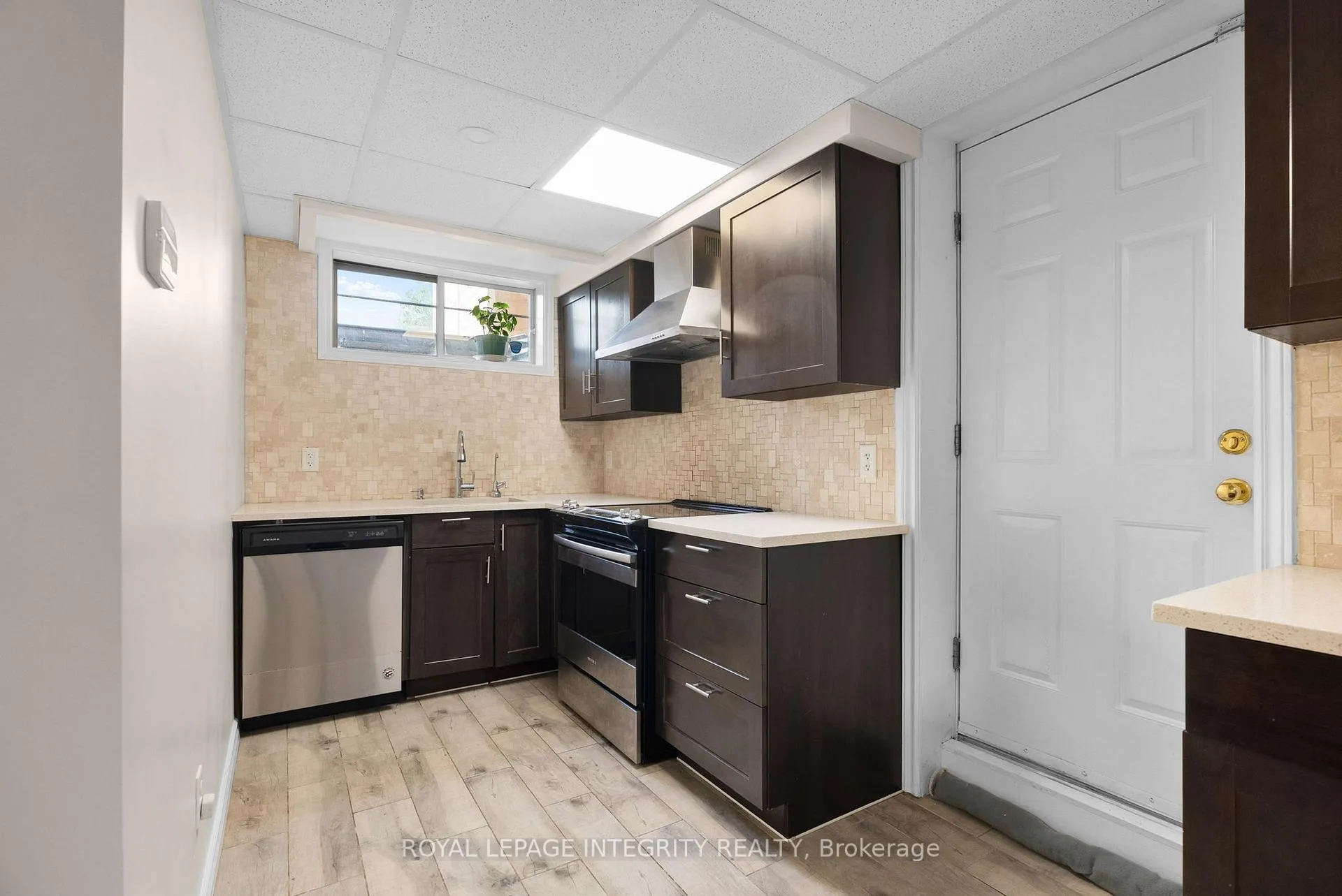 Photo 42 of 22 Marchbrook Circle, Ottawa, Kanata - Rural Kanata (Central) — HOMEH