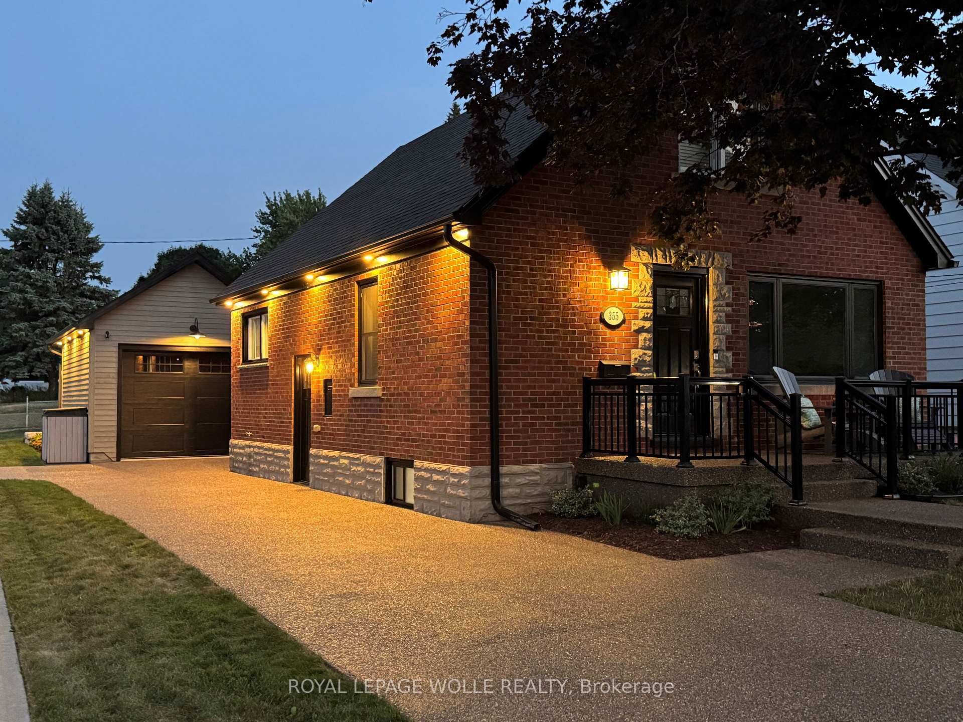 Photo 2 of 355 Blucher Boulevard, Kitchener — HOMEH