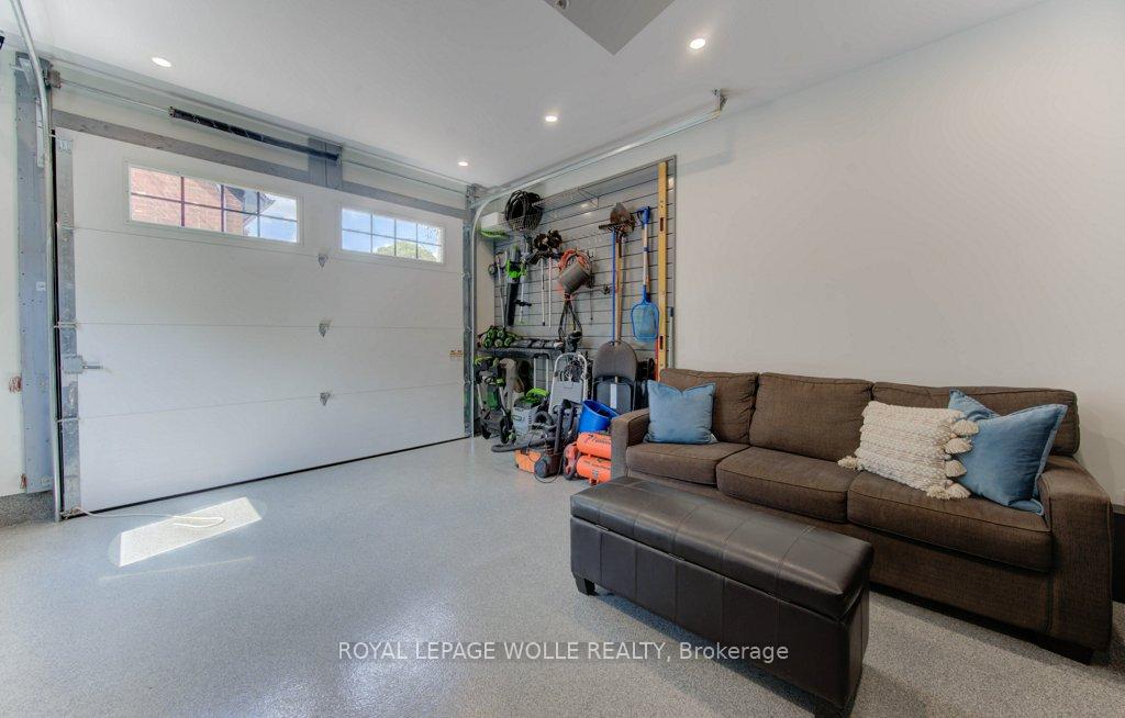 Photo 46 of 355 Blucher Boulevard, Kitchener — HOMEH