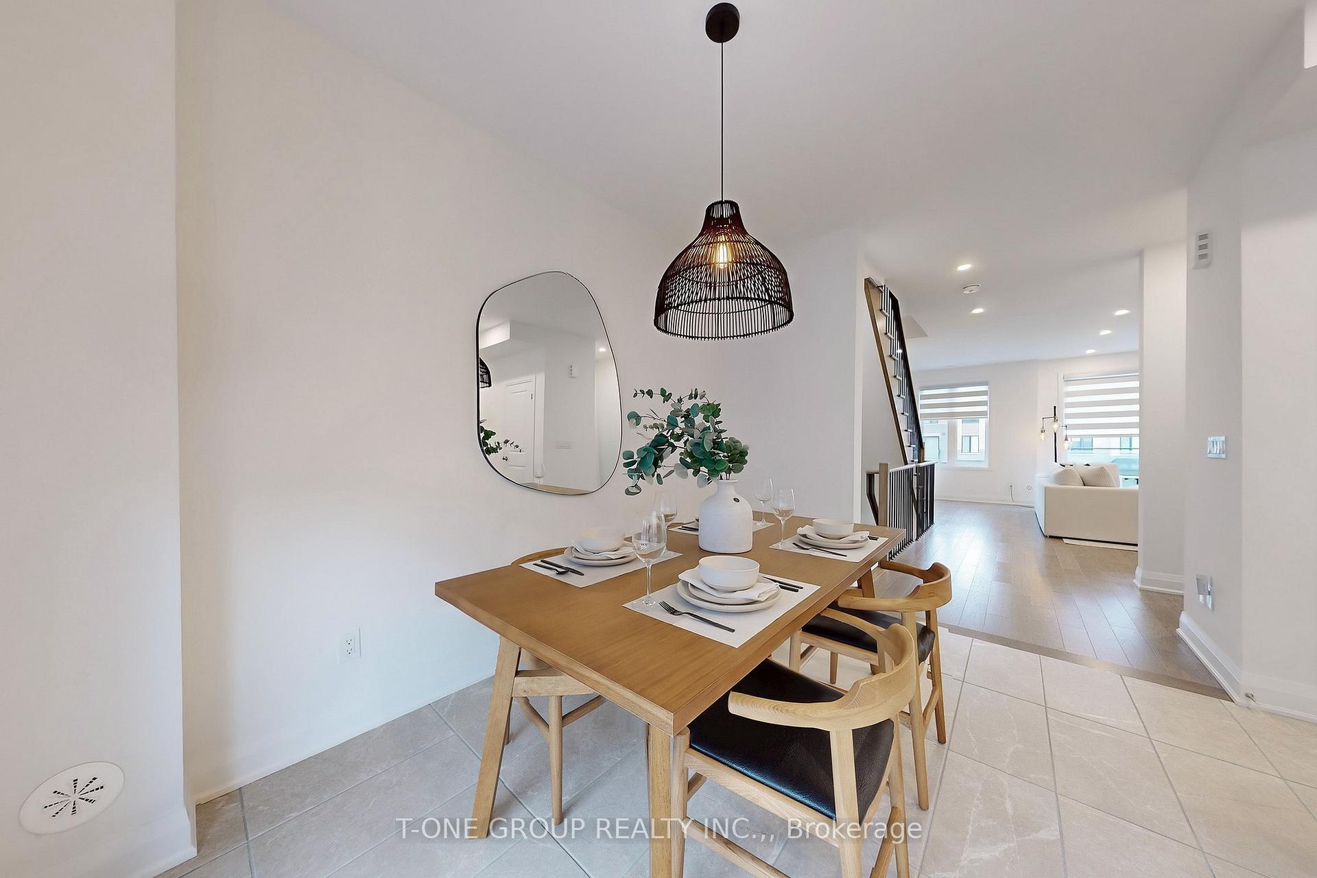 Photo 8 of 5 Eelam Lane, Markham, Wismer — HOMEH