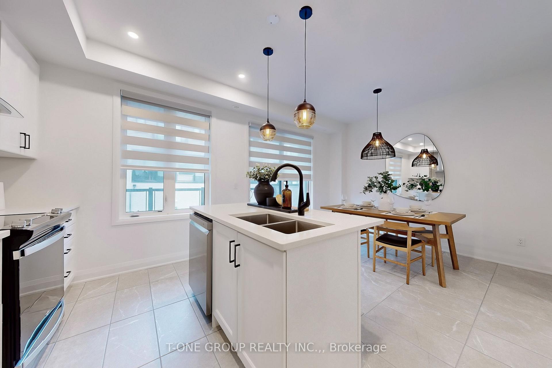 Photo 12 of 5 Eelam Lane, Markham, Wismer — HOMEH