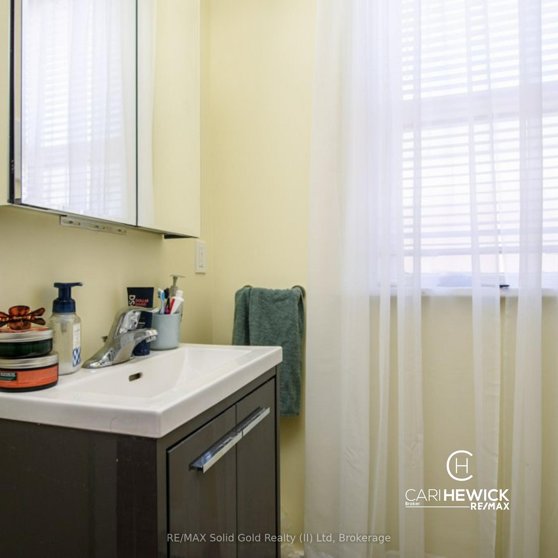 Photo 6 of Unit C, 10 Shanley Street, Kitchener — HOMEH