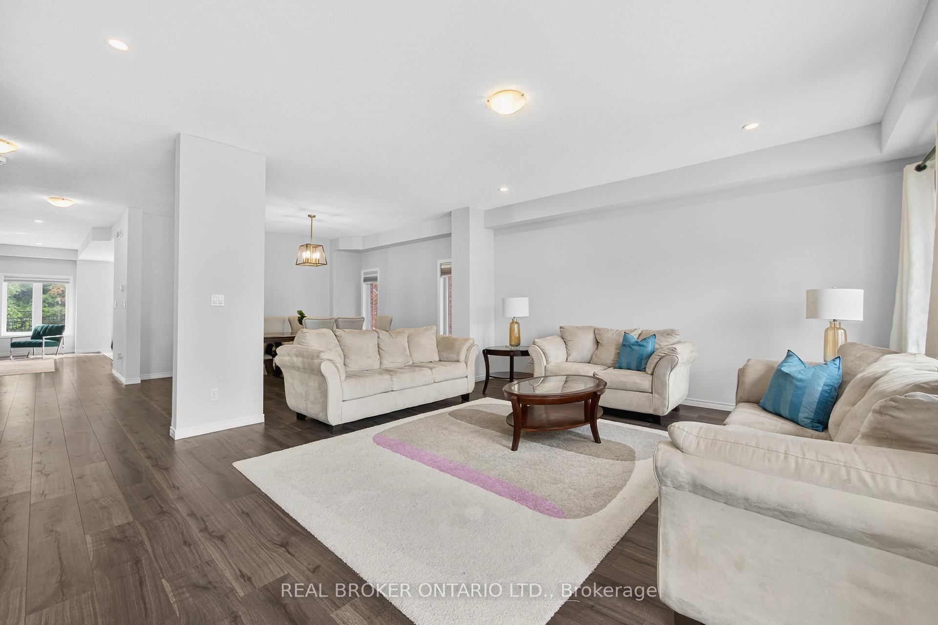 Photo 9 of 326 Moorlands Crescent, Kitchener — HOMEH