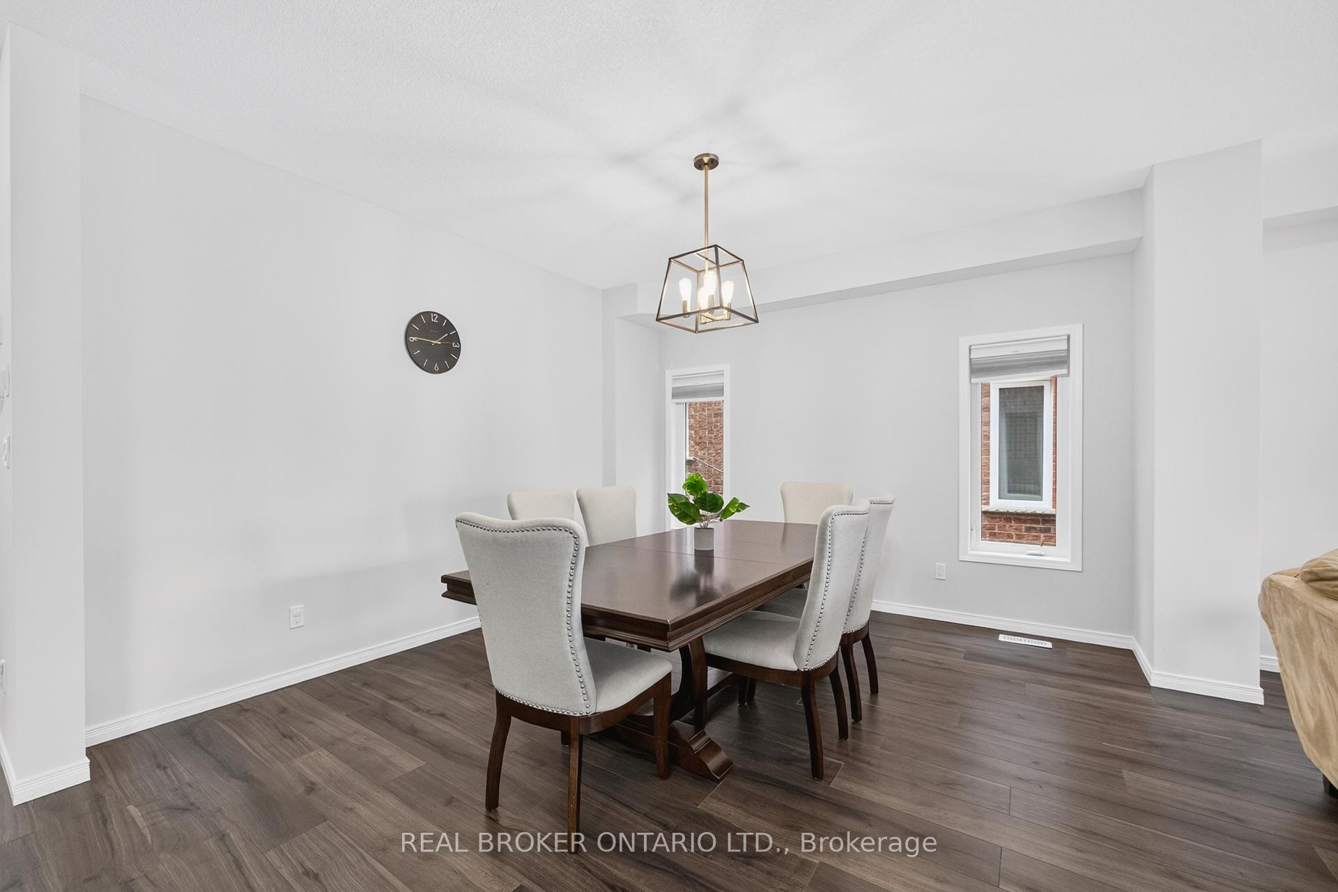Photo 11 of 326 Moorlands Crescent, Kitchener — HOMEH