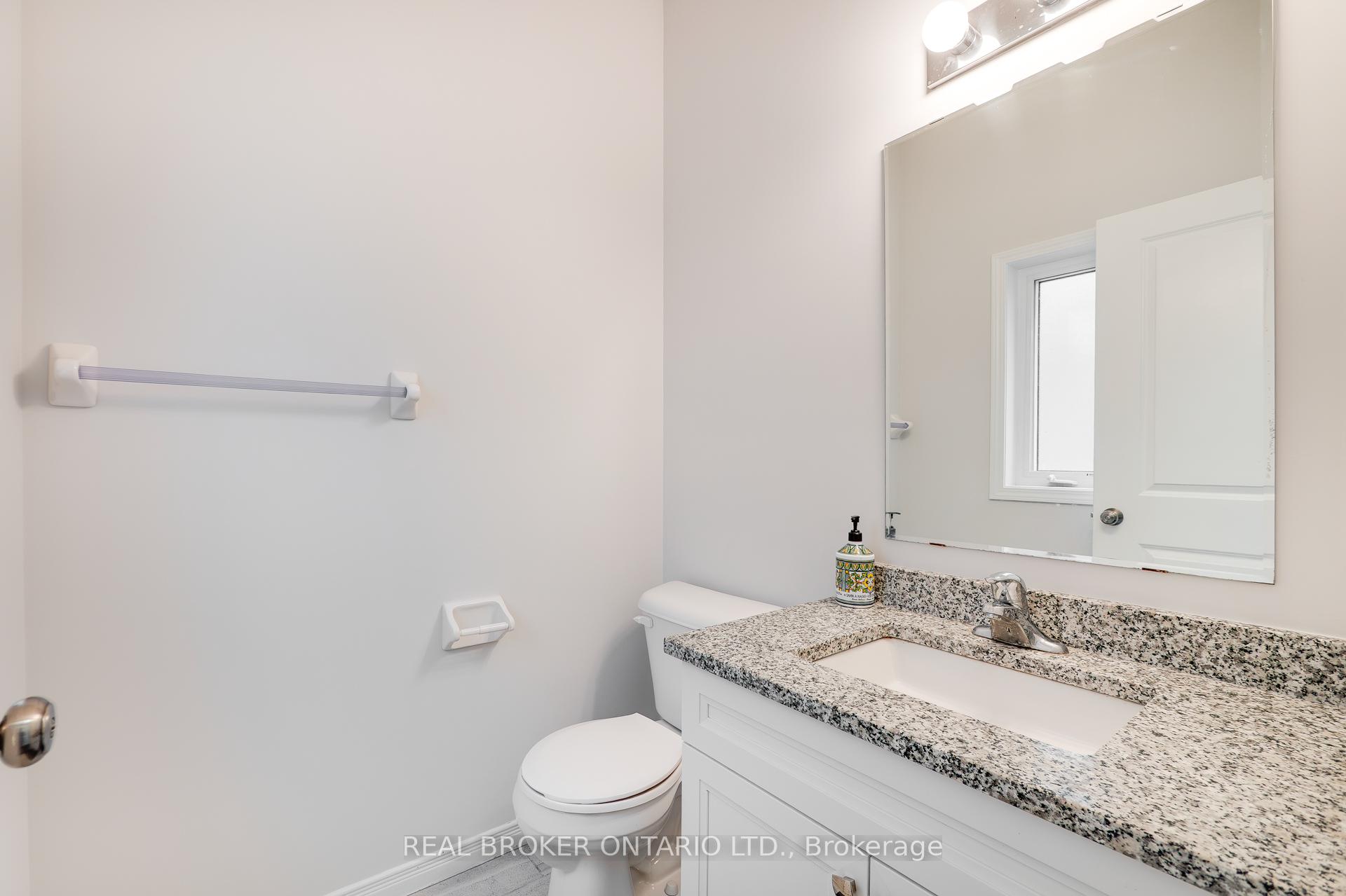 Photo 13 of 326 Moorlands Crescent, Kitchener — HOMEH