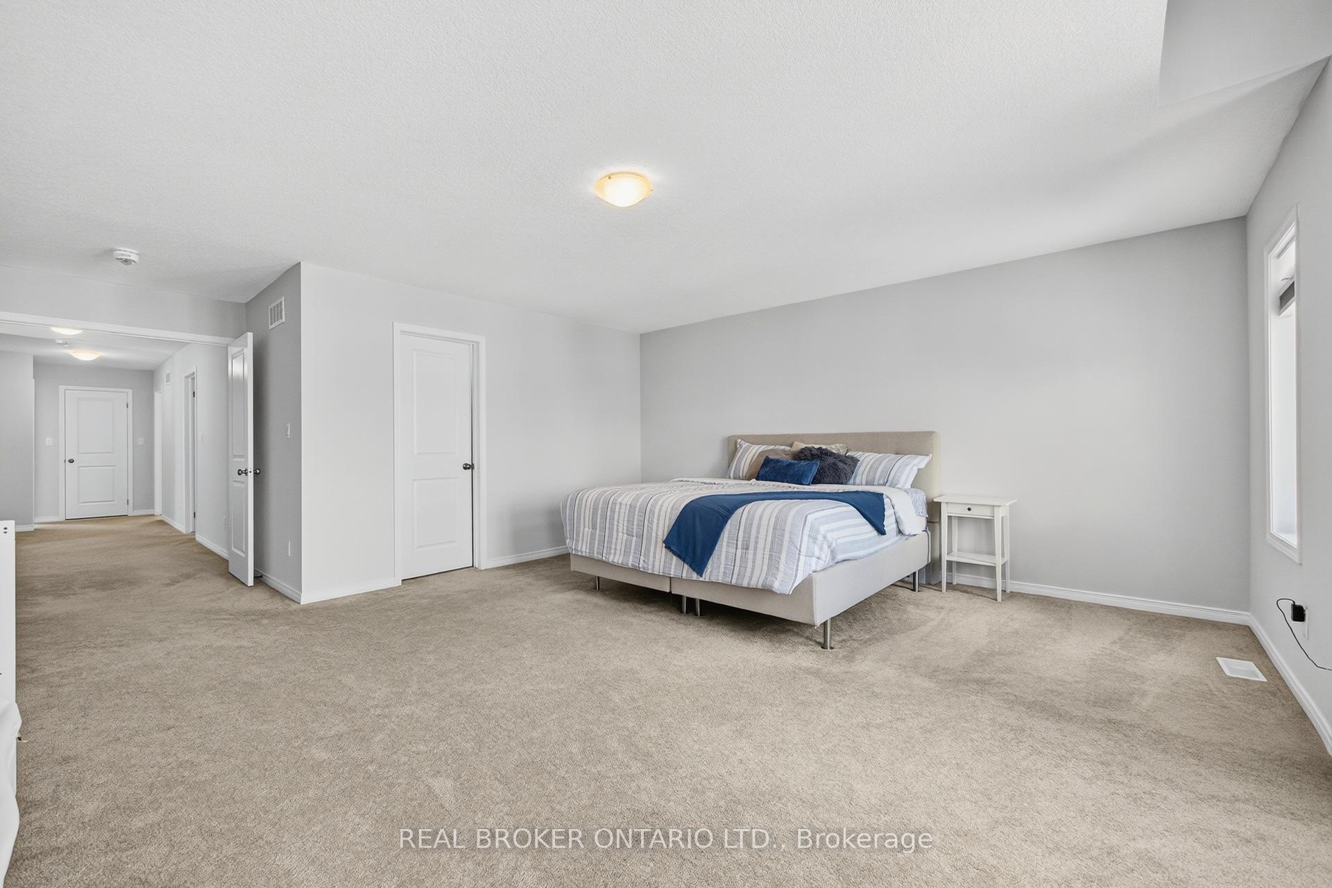 Photo 15 of 326 Moorlands Crescent, Kitchener — HOMEH