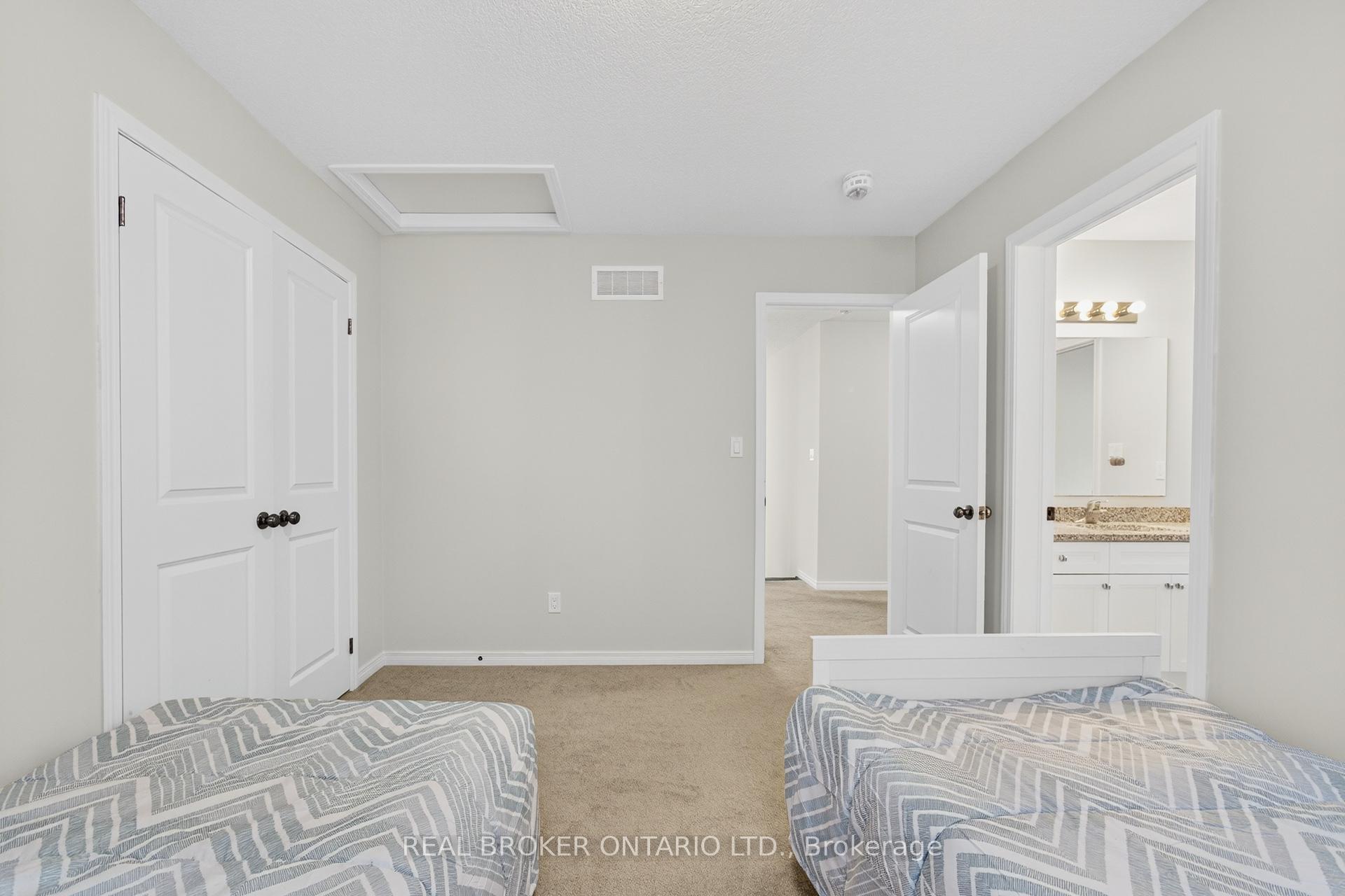 Photo 21 of 326 Moorlands Crescent, Kitchener — HOMEH