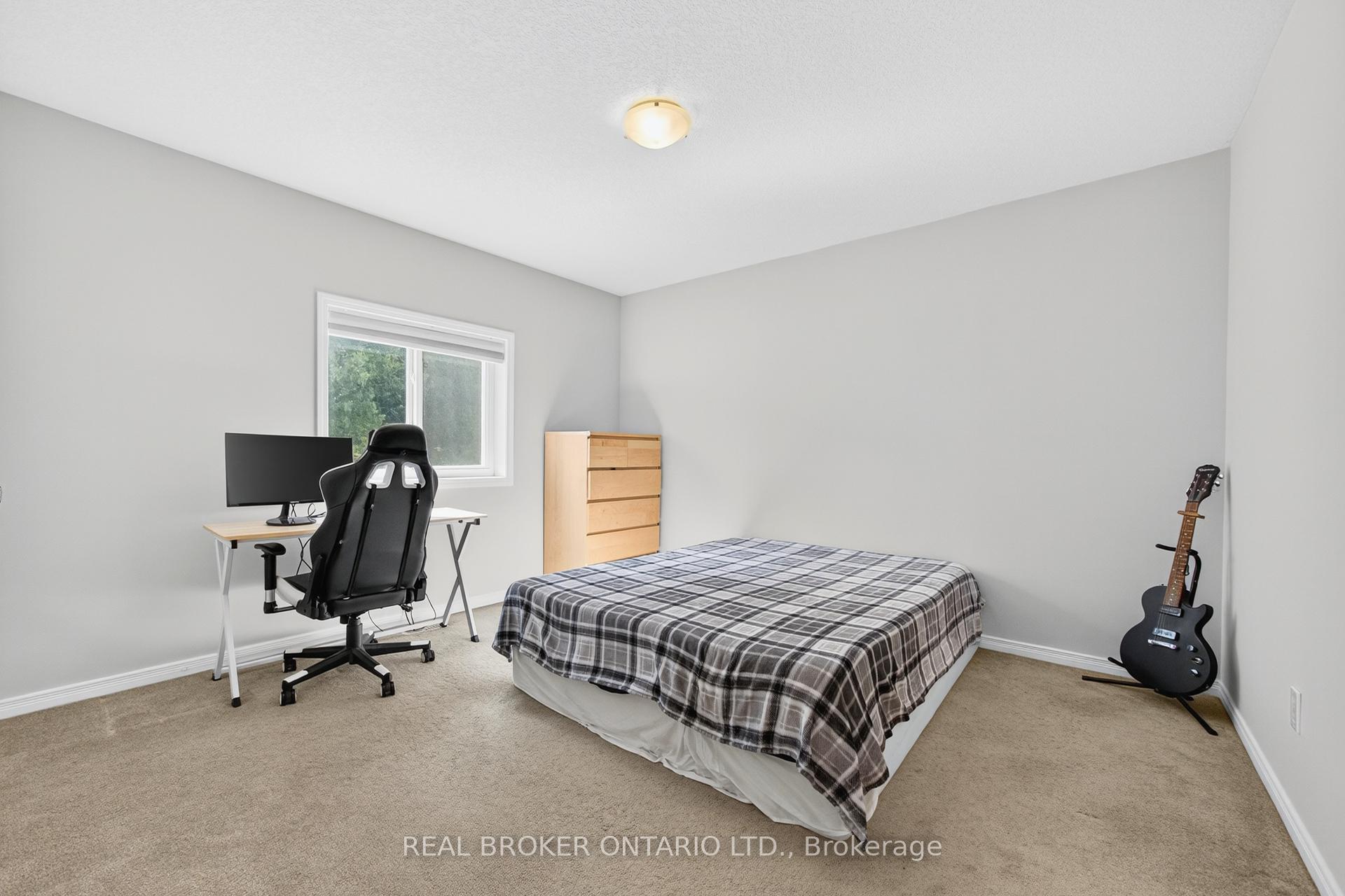 Photo 24 of 326 Moorlands Crescent, Kitchener — HOMEH