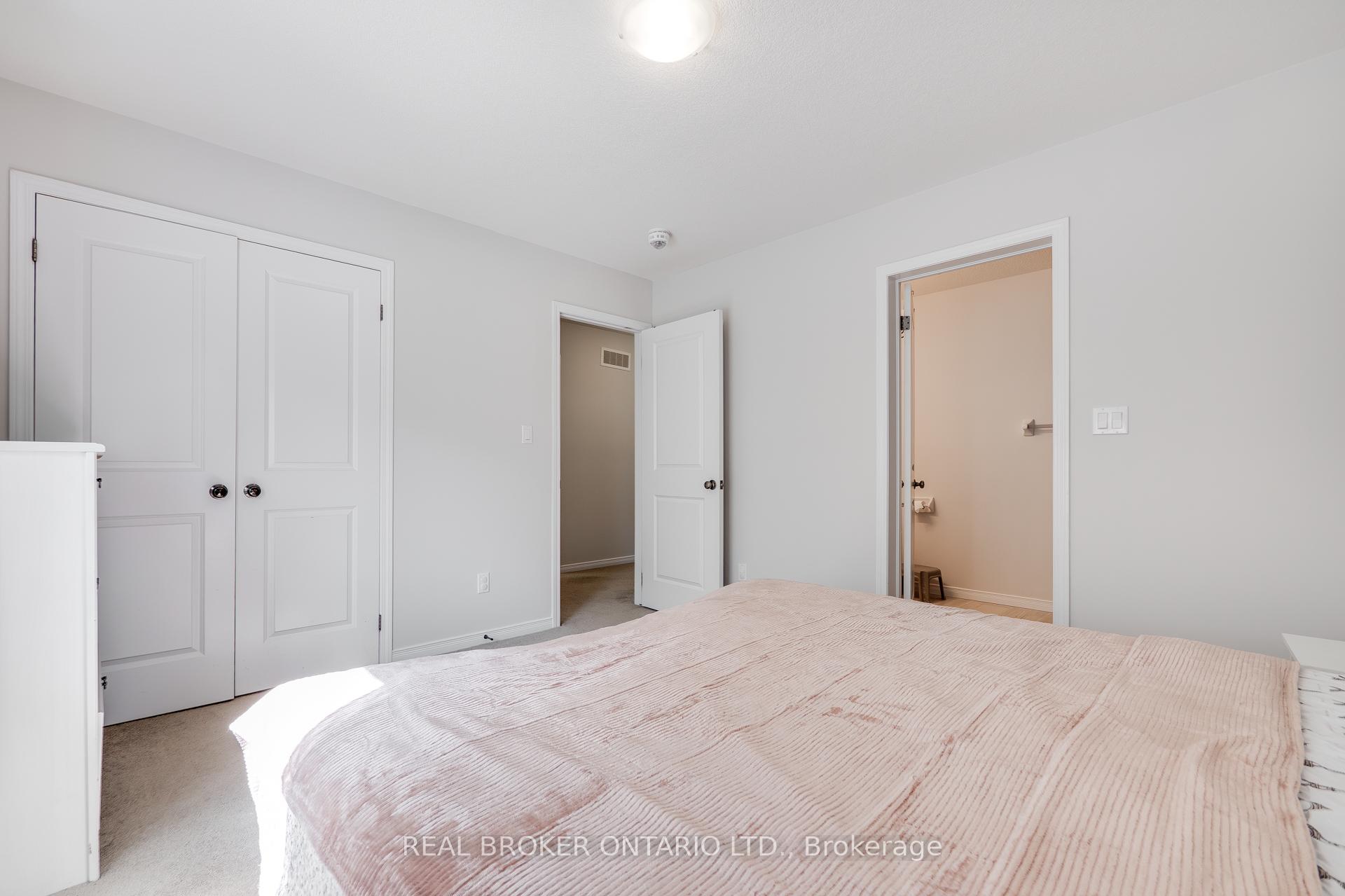 Photo 28 of 326 Moorlands Crescent, Kitchener — HOMEH