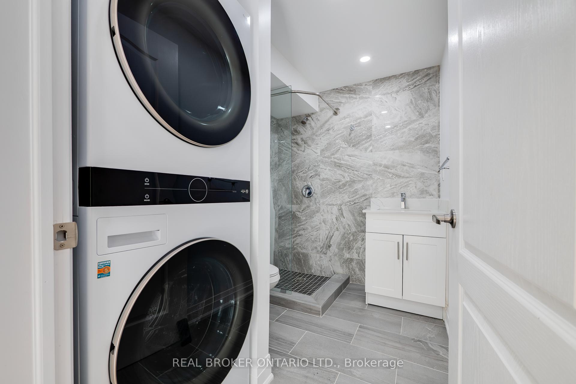 Photo 36 of 326 Moorlands Crescent, Kitchener — HOMEH