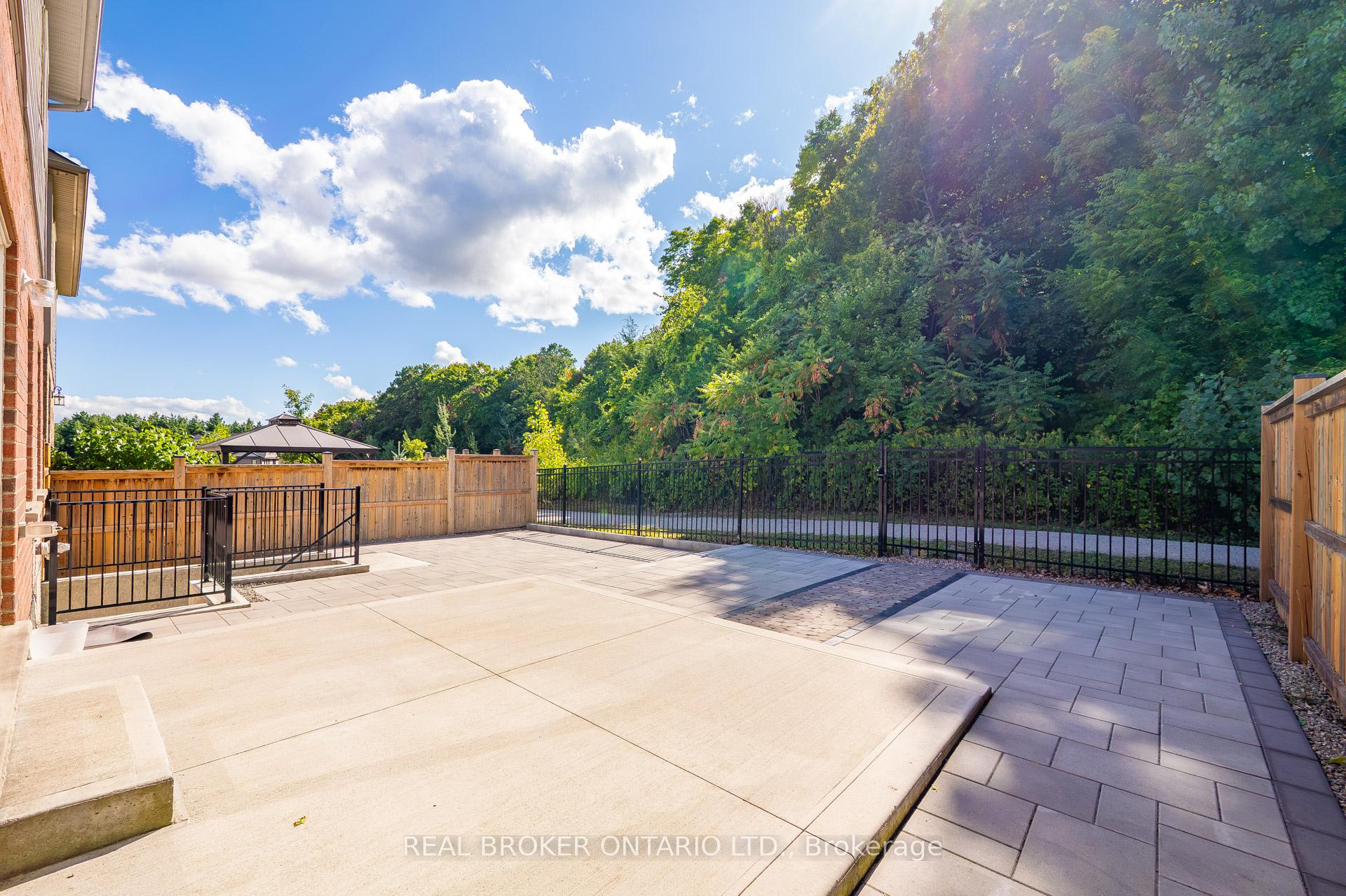 Photo 46 of 326 Moorlands Crescent, Kitchener — HOMEH
