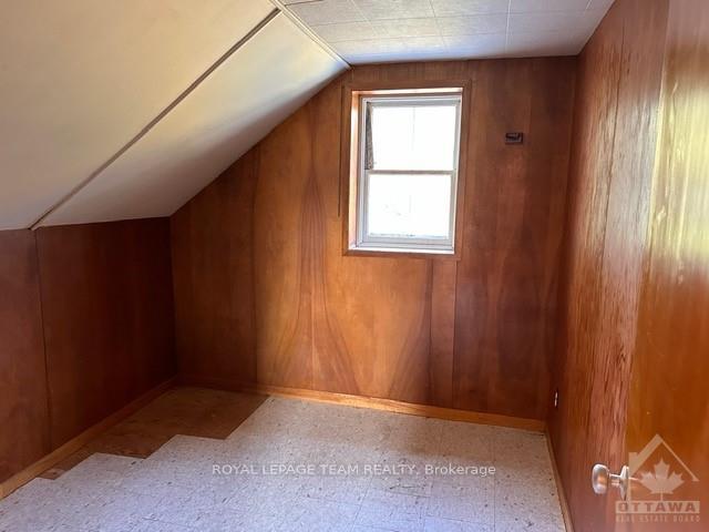 Photo 7 of 408 Waddle Creek Road, Lanark Highlands, Lanark Highlands (Lavant) Twp — HOMEH