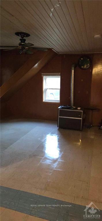 Photo 15 of 408 Waddle Creek Road, Lanark Highlands, Lanark Highlands (Lavant) Twp — HOMEH