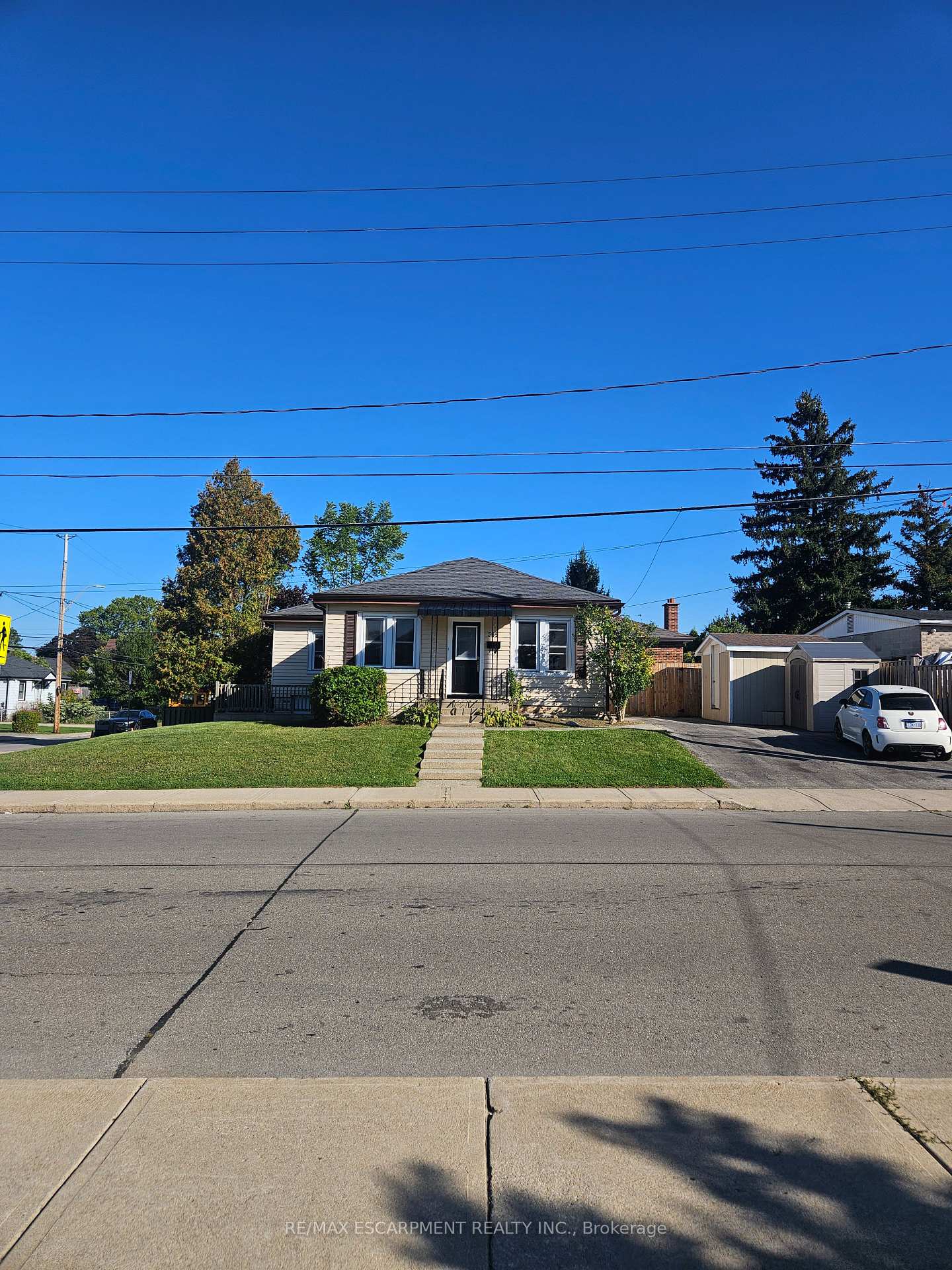 Photo 1 of 509 Cochrane Road, Hamilton, Rosedale — HOMEH