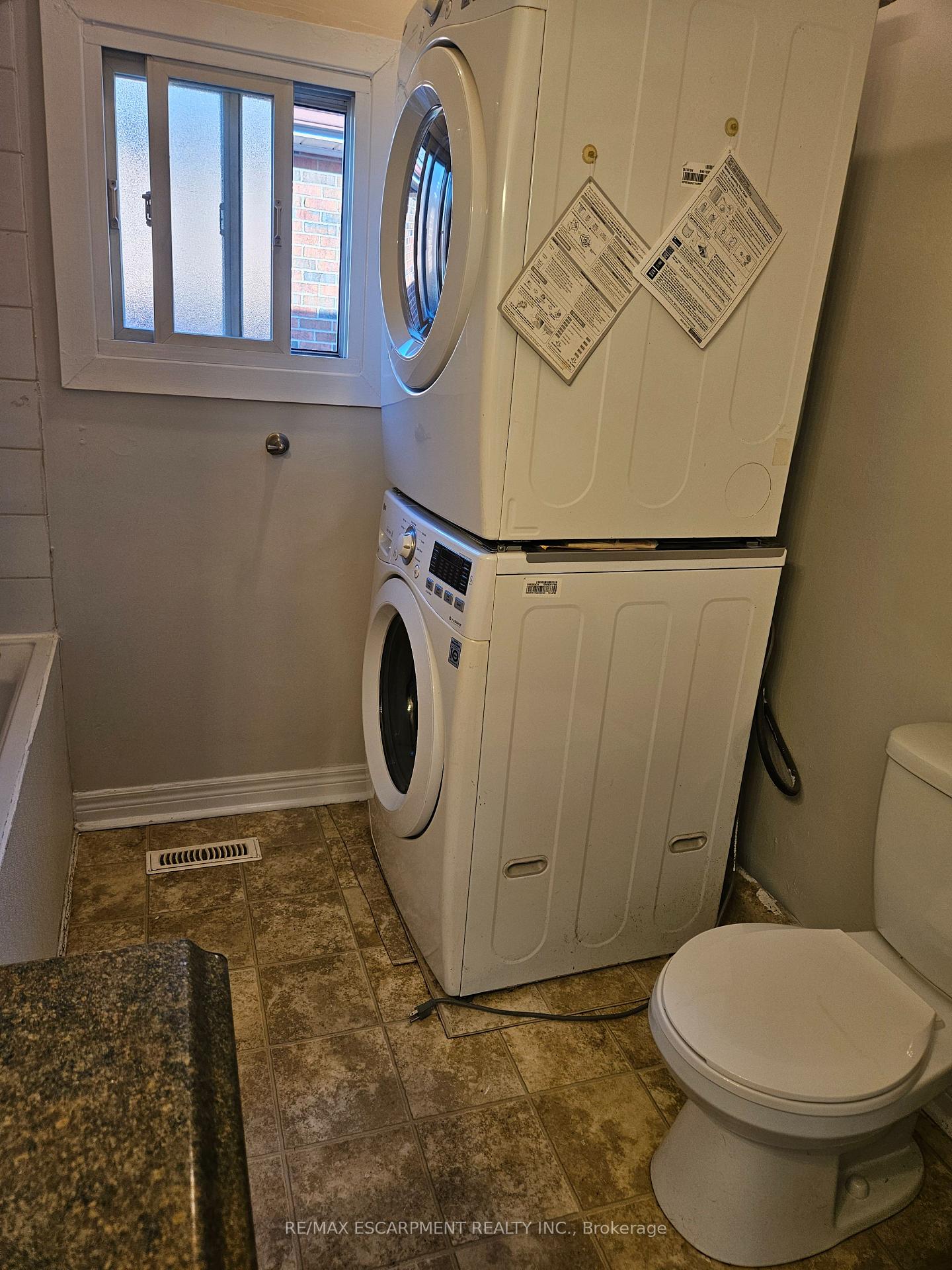 Photo 24 of 509 Cochrane Road, Hamilton, Rosedale — HOMEH