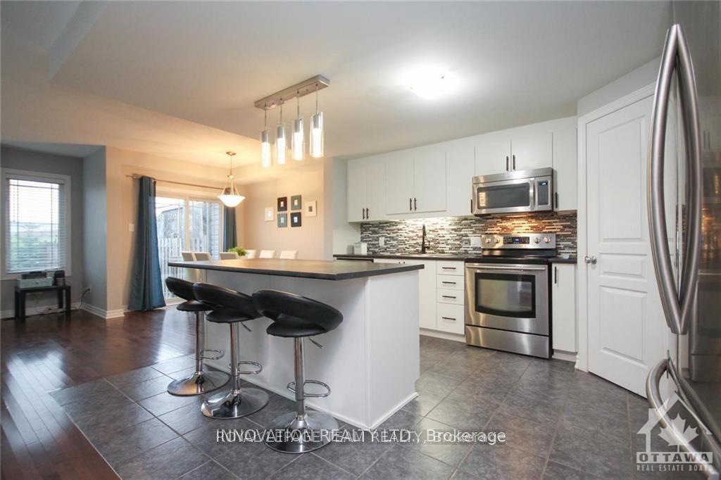 Photo 7 of 482 Barrick Hill Road N, Ottawa, Kanata - Emerald Meadows/Trailwest — HOMEH