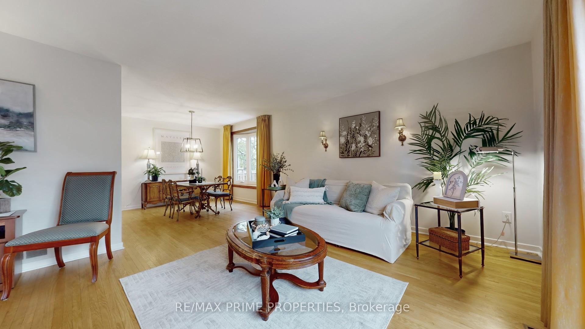 Photo 13 of 153 Krieghoff Avenue, Markham, Unionville — HOMEH