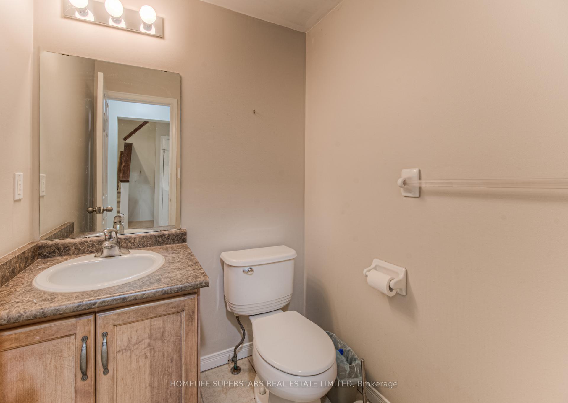 Photo 6 of 297 Briarmeadow Dr, Kitchener, Idlewood — HOMEH