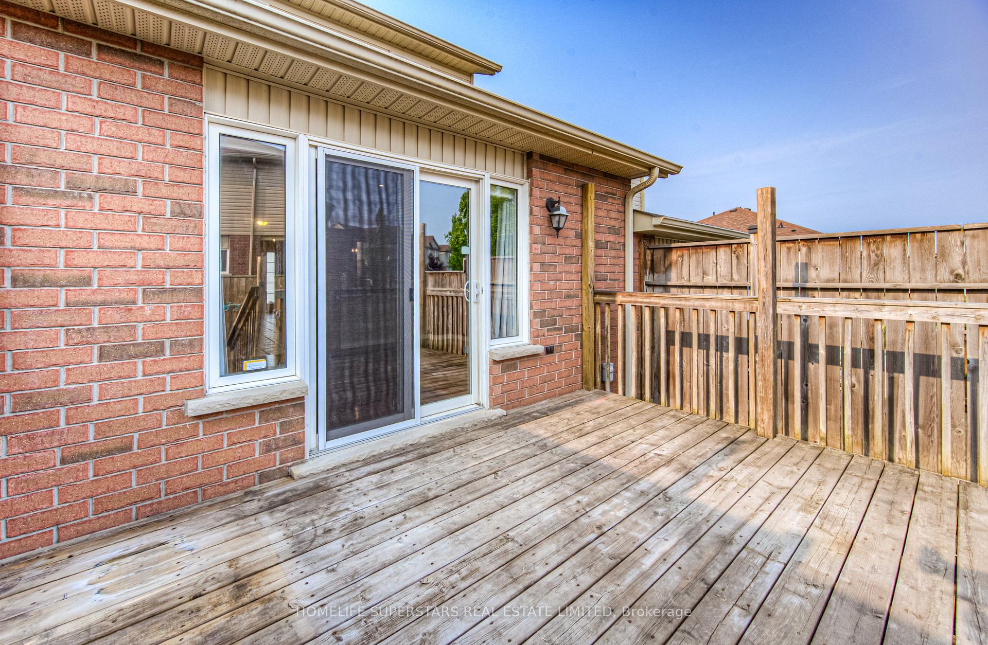 Photo 29 of 297 Briarmeadow Dr, Kitchener, Idlewood — HOMEH